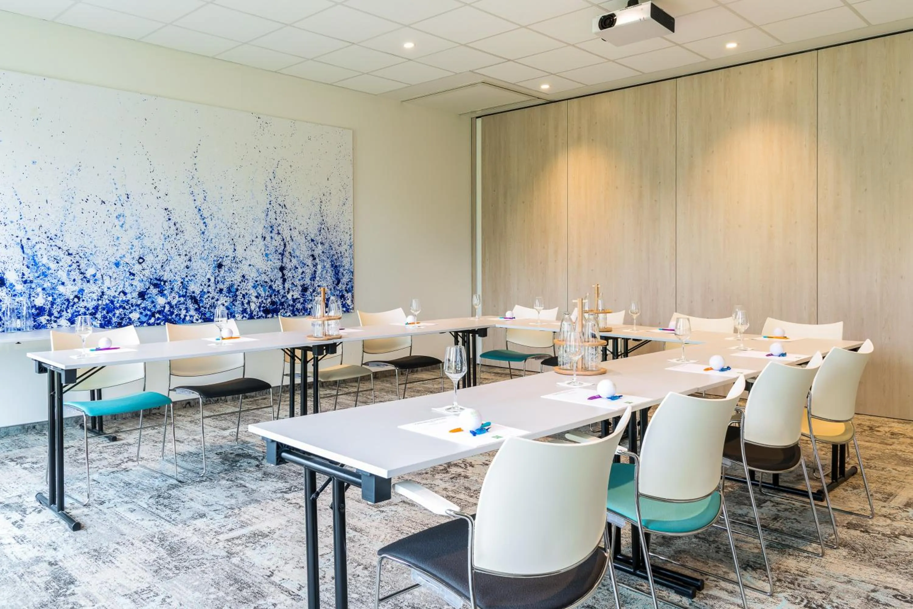 Meeting/conference room in ibis Styles Nieuwpoort