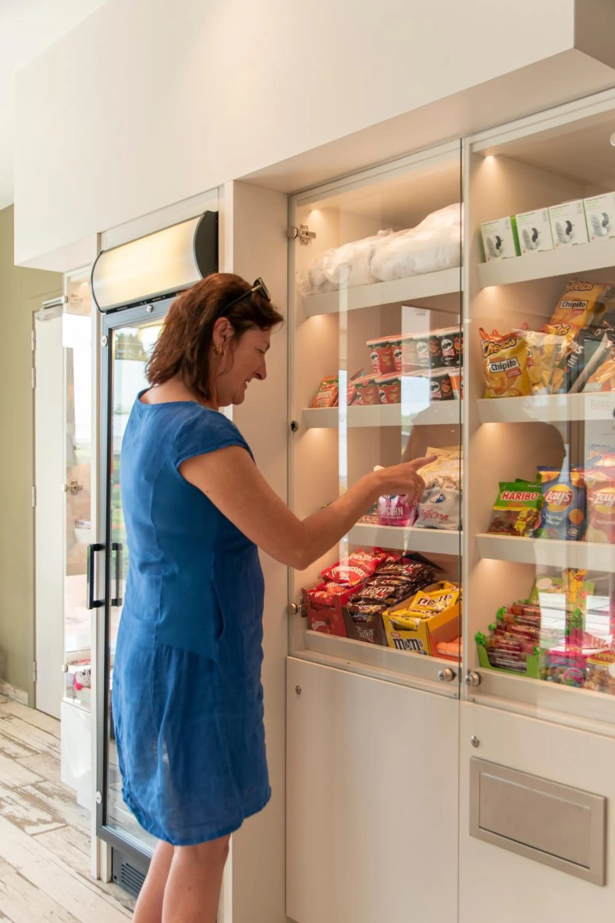 Lobby or reception in ibis Styles Nieuwpoort