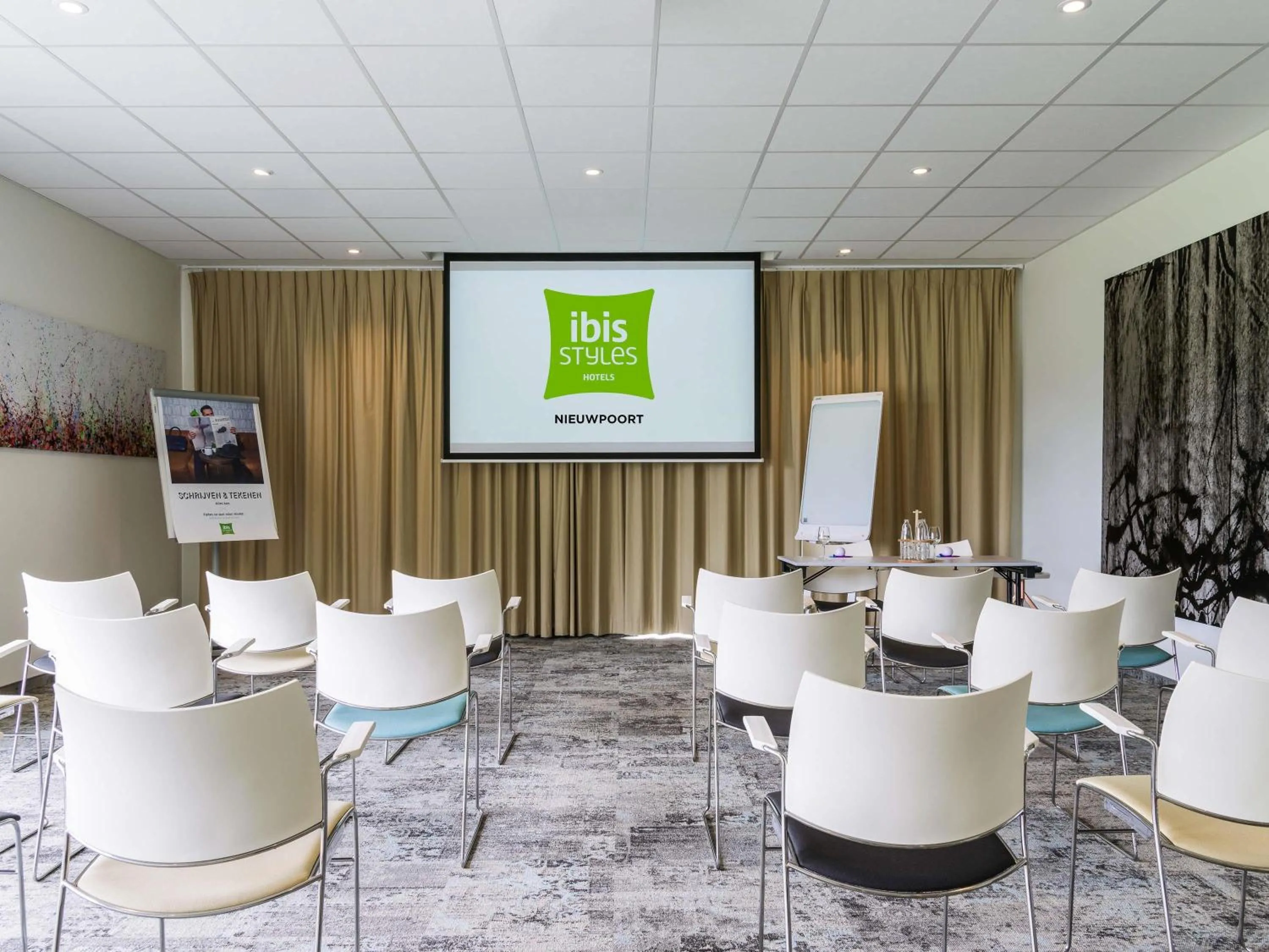 Business facilities in ibis Styles Nieuwpoort