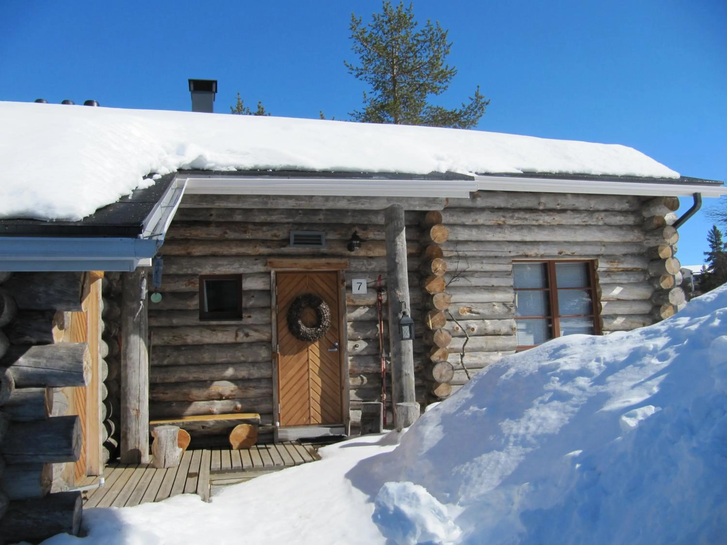 Lapin Kutsu Log Cabins