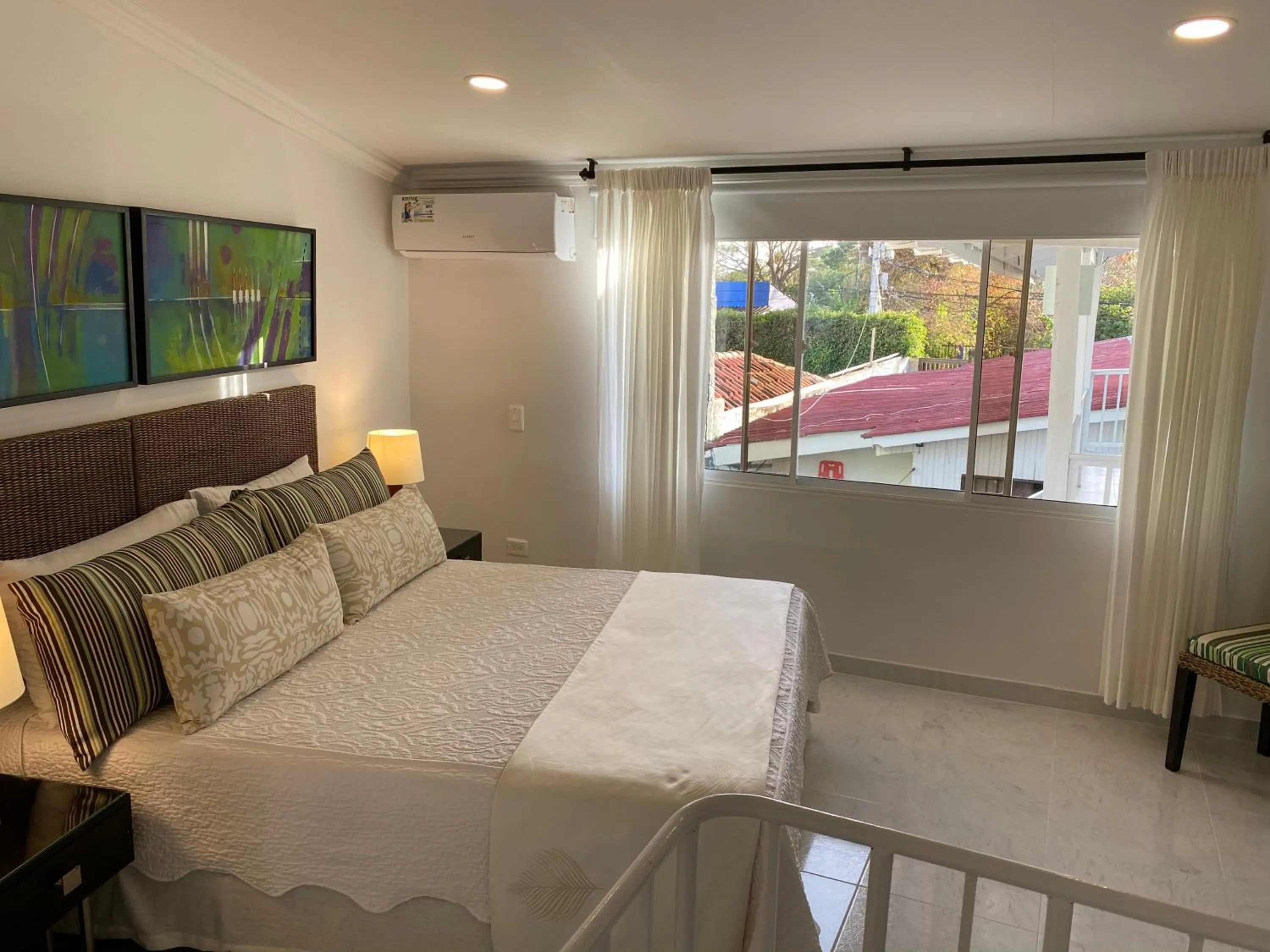 Bedroom, Bed in Red Ground Village