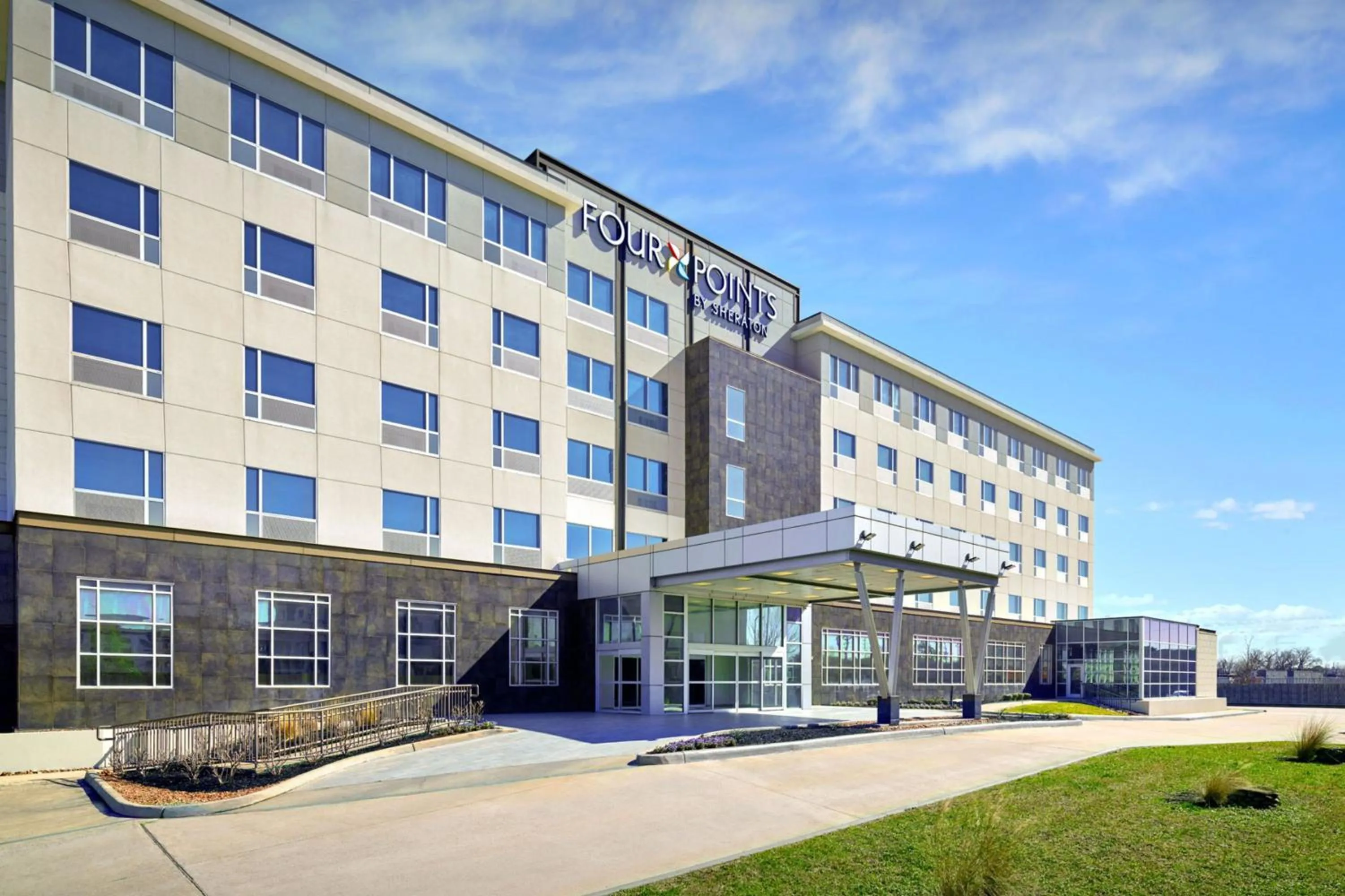 Property building in Four Points by Sheraton Houston Intercontinental Airport