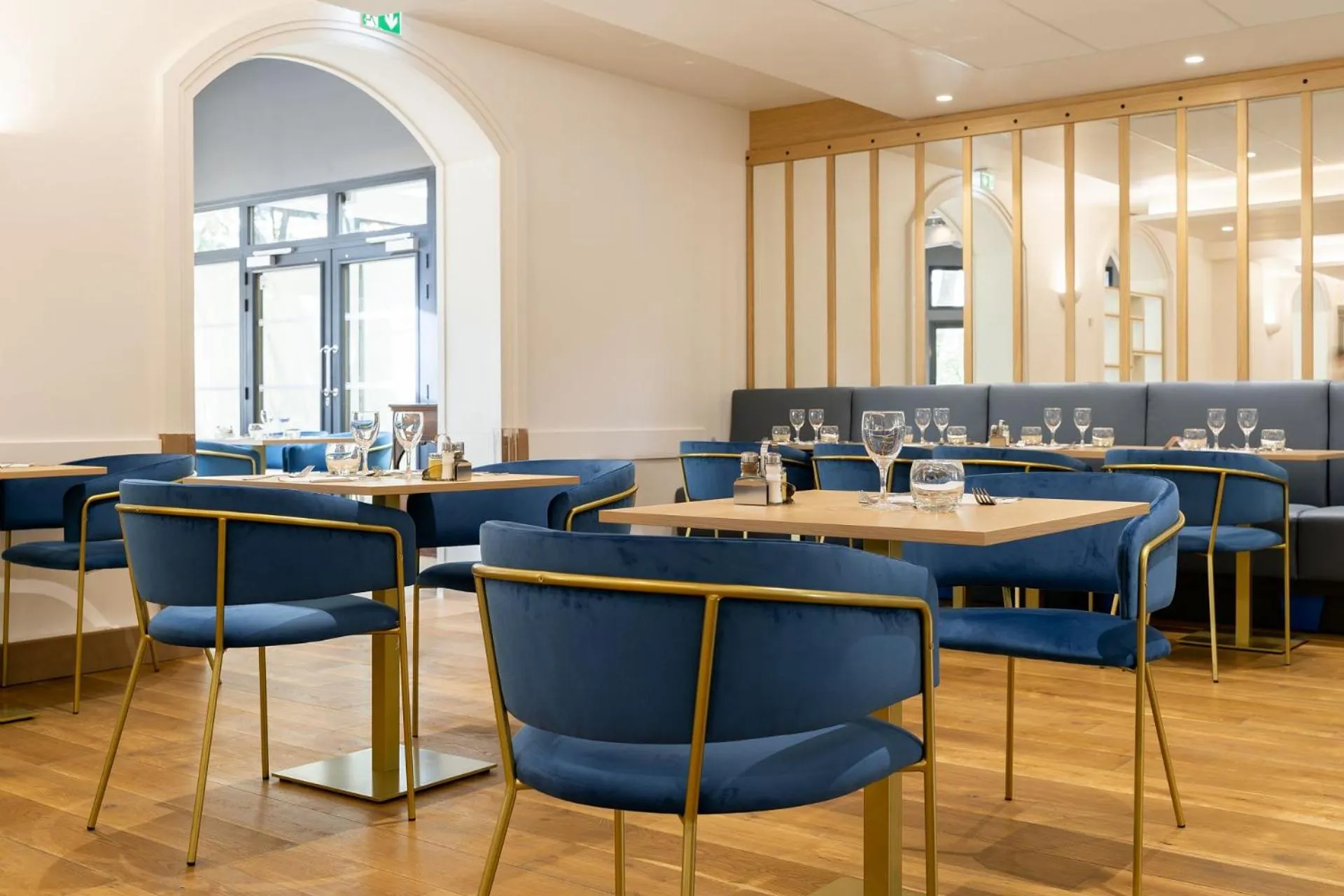 Restaurant/places to eat in Hôtel Miléade Les Pléïades La Baule