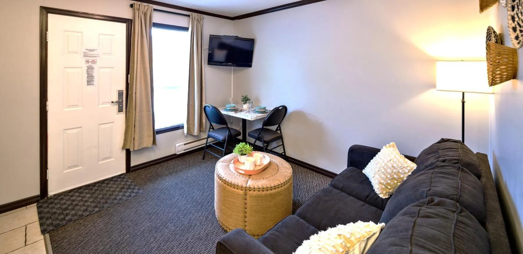 Living room in Lakeside Villa & Nordic Spa