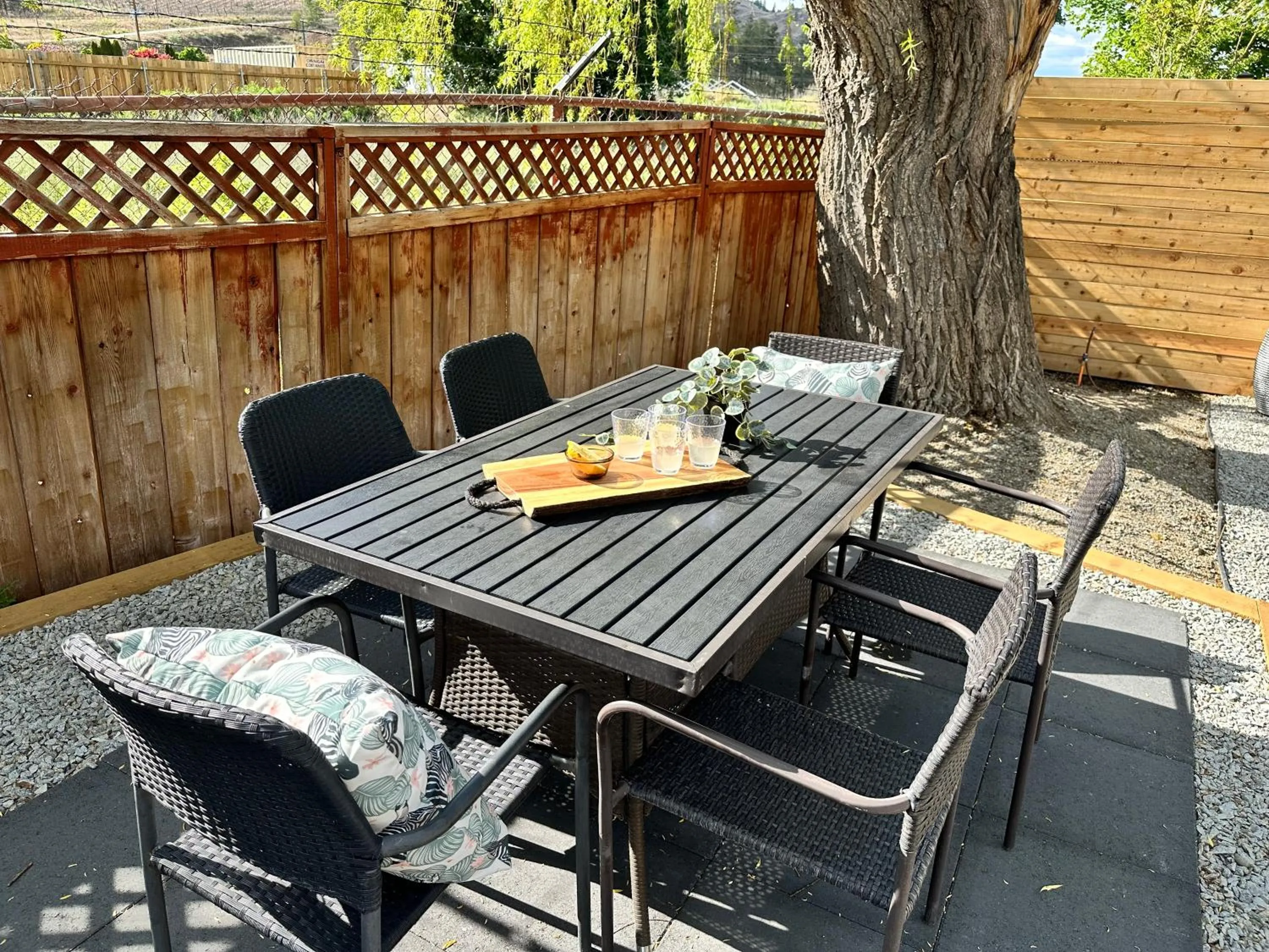 Dining area in Lakeside Villa & Nordic Spa