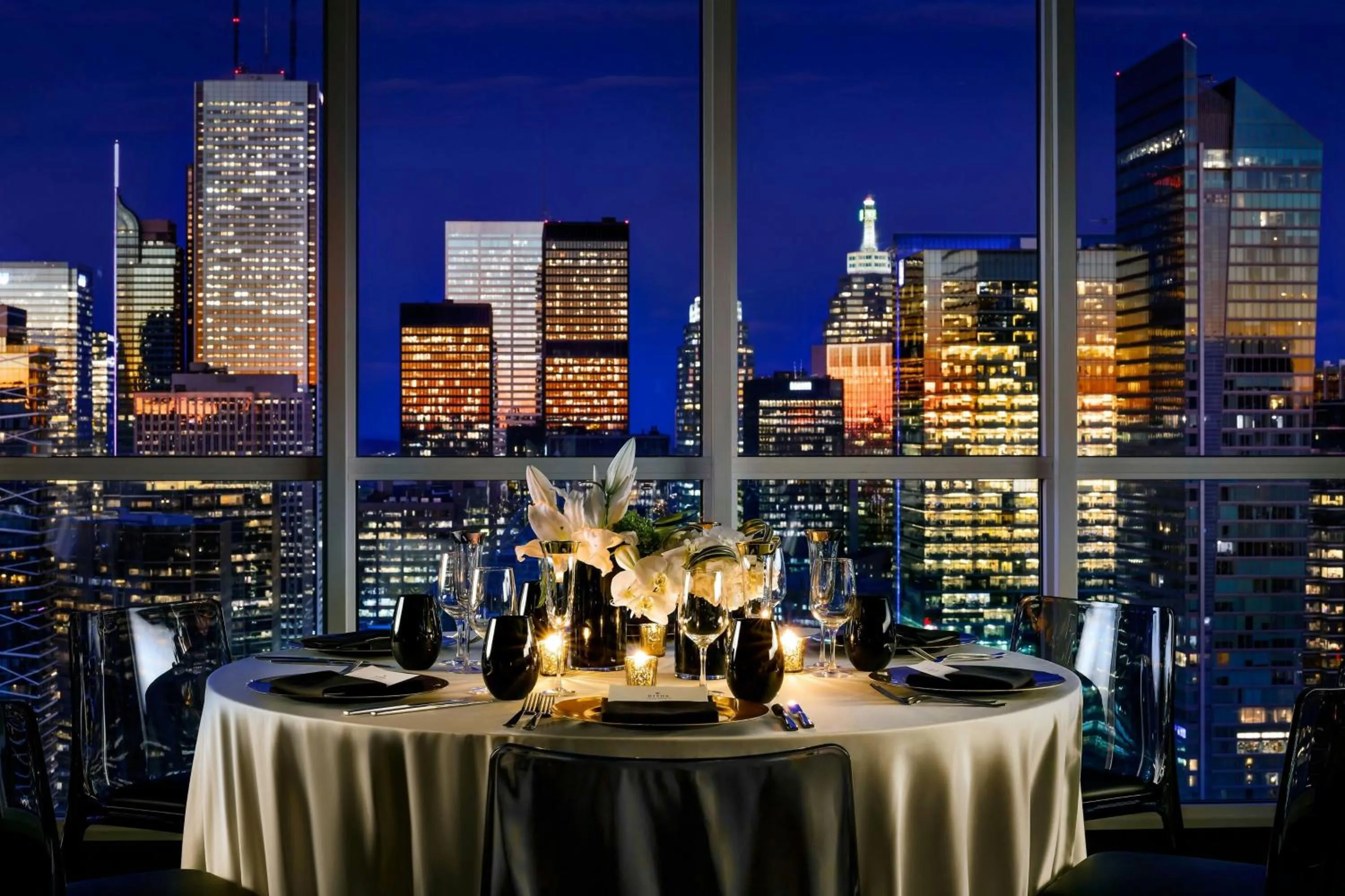 Banquet/Function facilities in BISHA, a Luxury Collection Hotel, Toronto