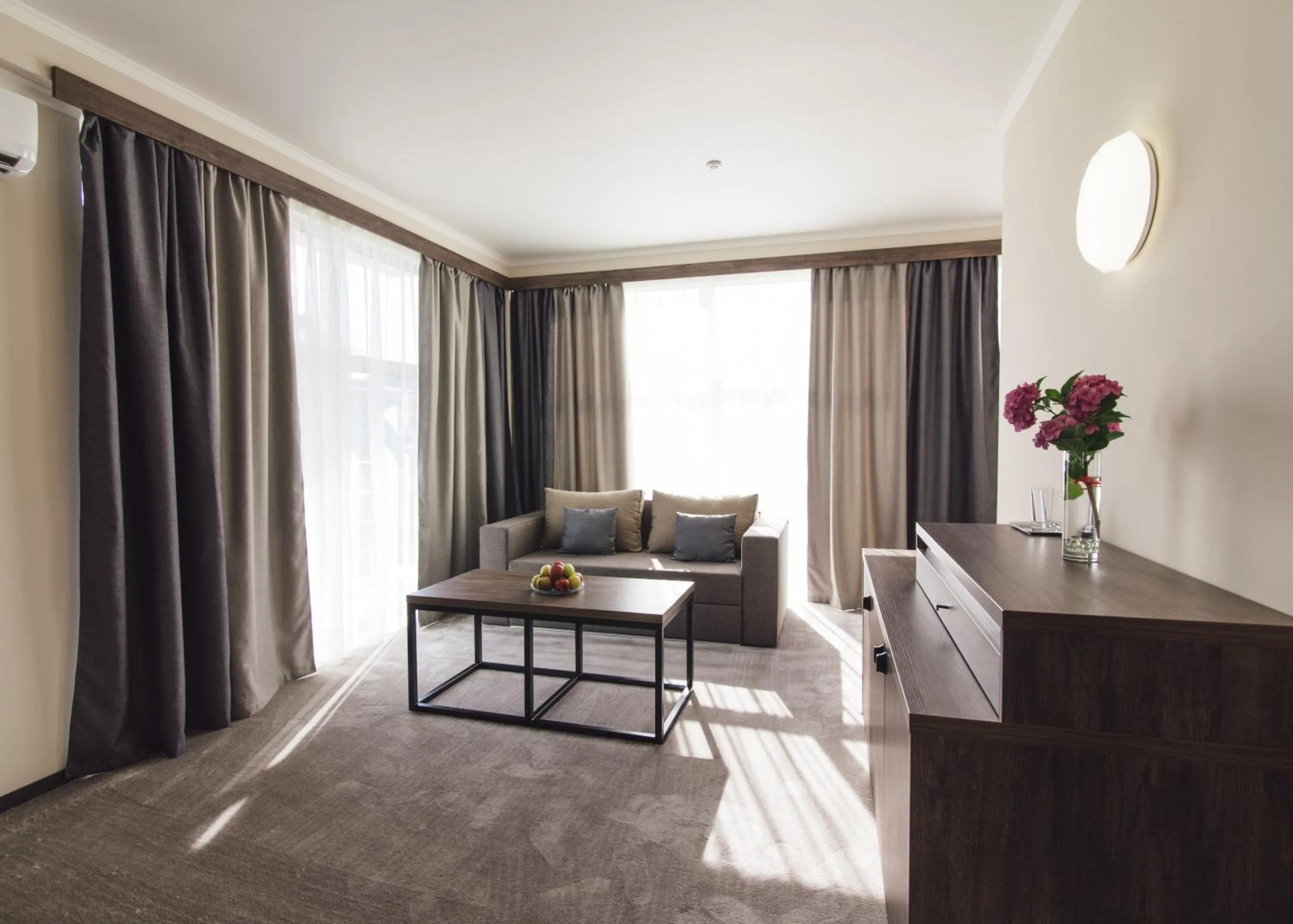 King Suite with Balcony in Zinedine Sport-Hotel