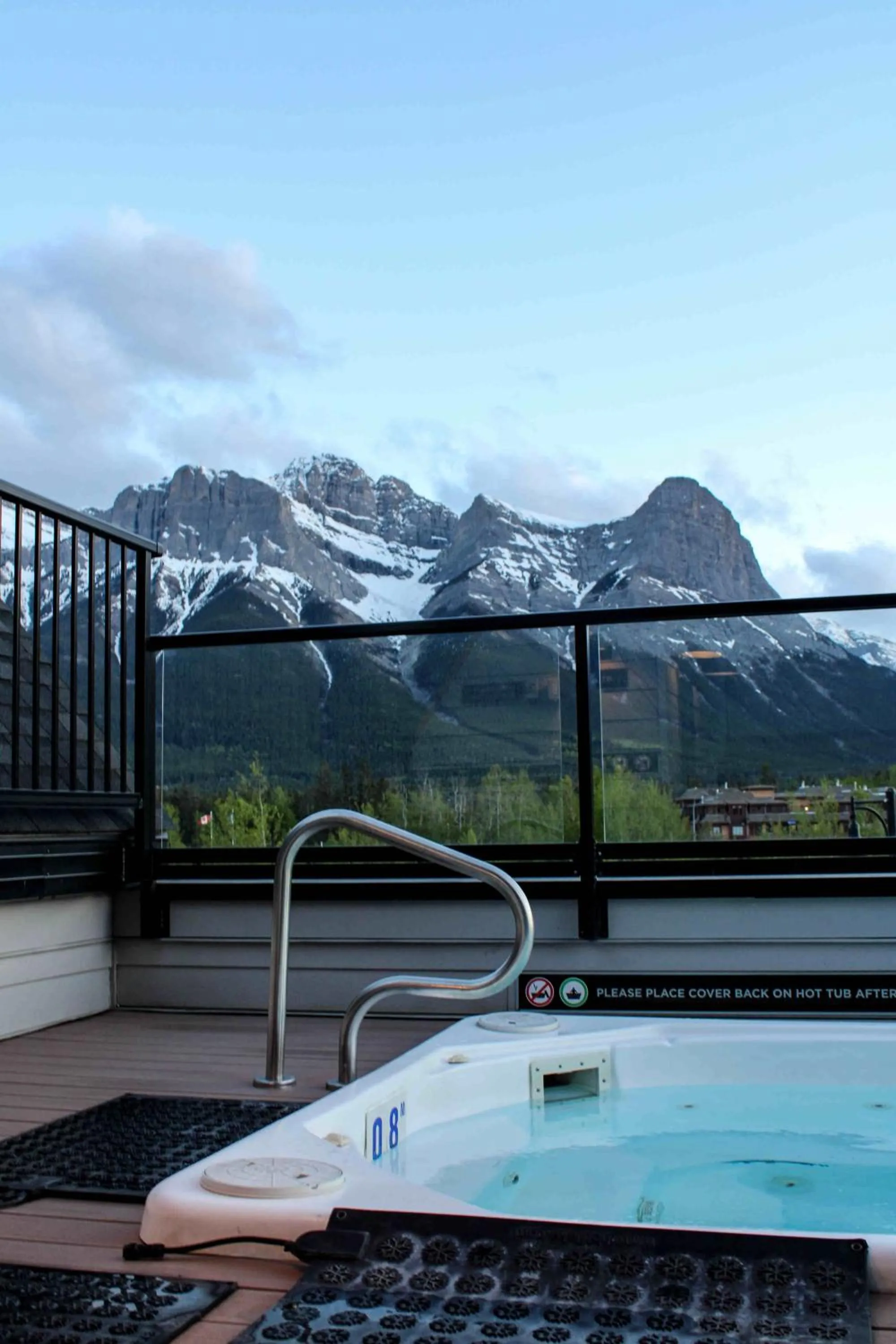 Hot Tub in Basecamp Resorts Canmore