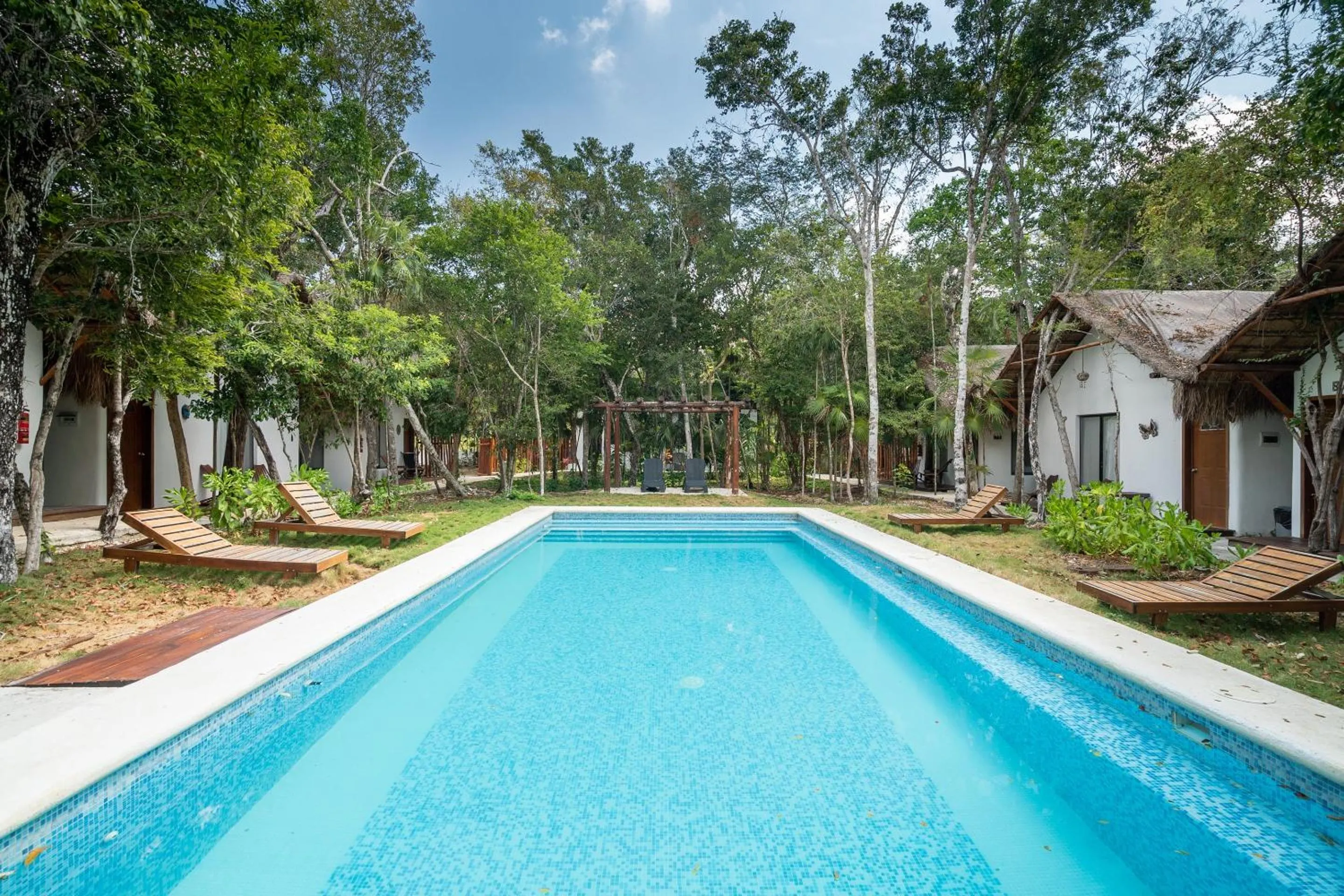 Swimming pool in Ecovergel Hotel Riviera Maya