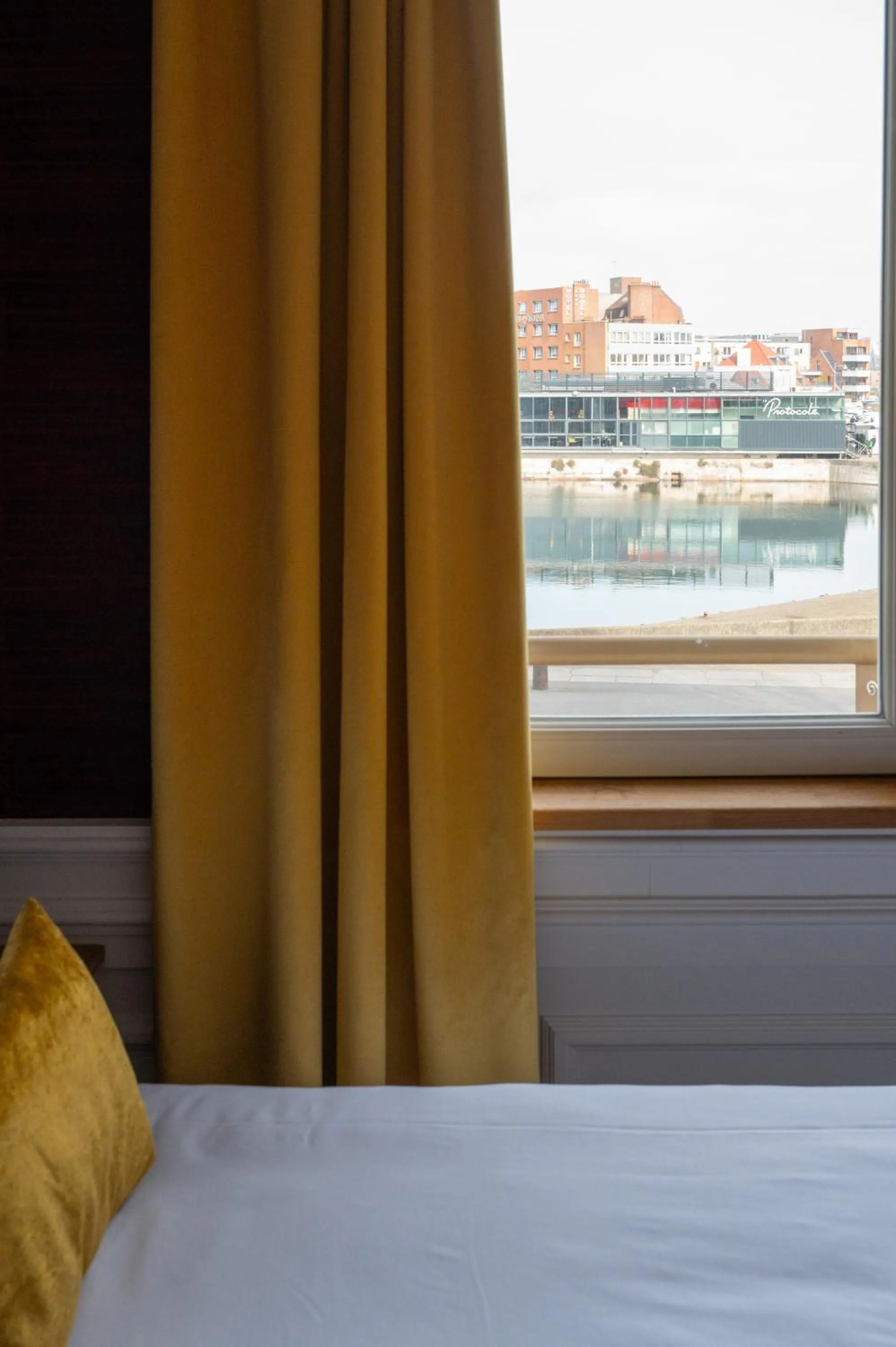 Bed in Les chambres du Waterzooi