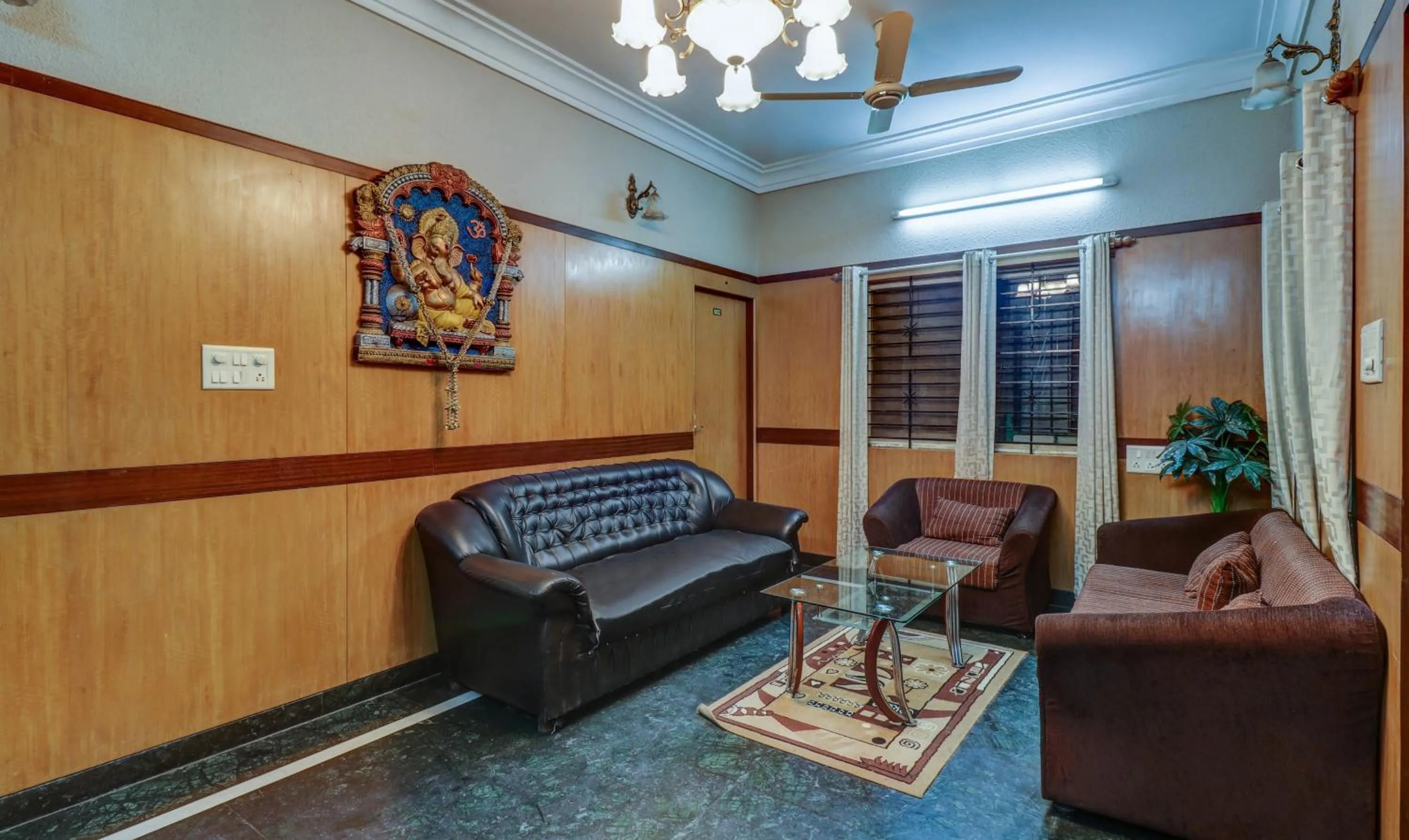 Living room in Itsy Hotels Shree Comforts