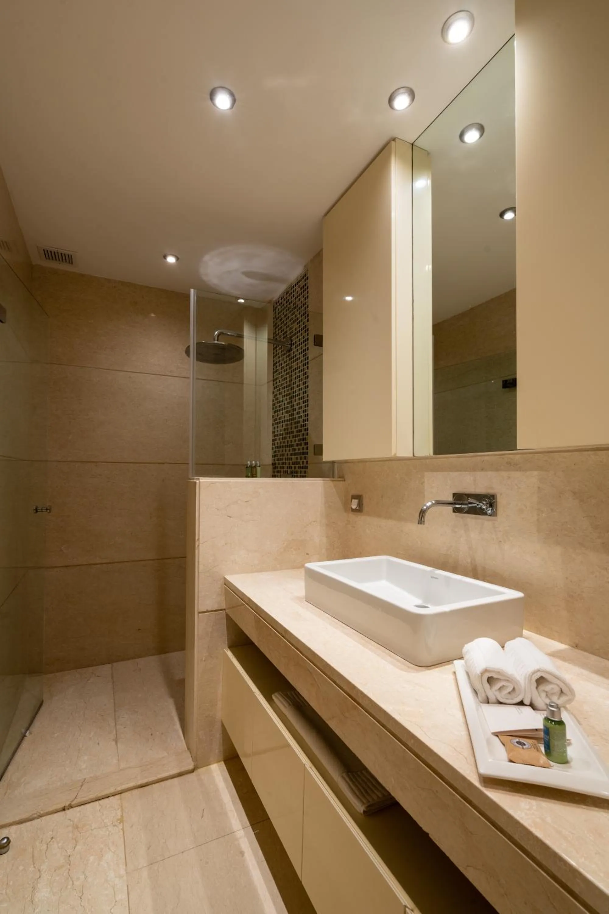 Bathroom in Casa dell'Arte Hotel of Arts & Leisure