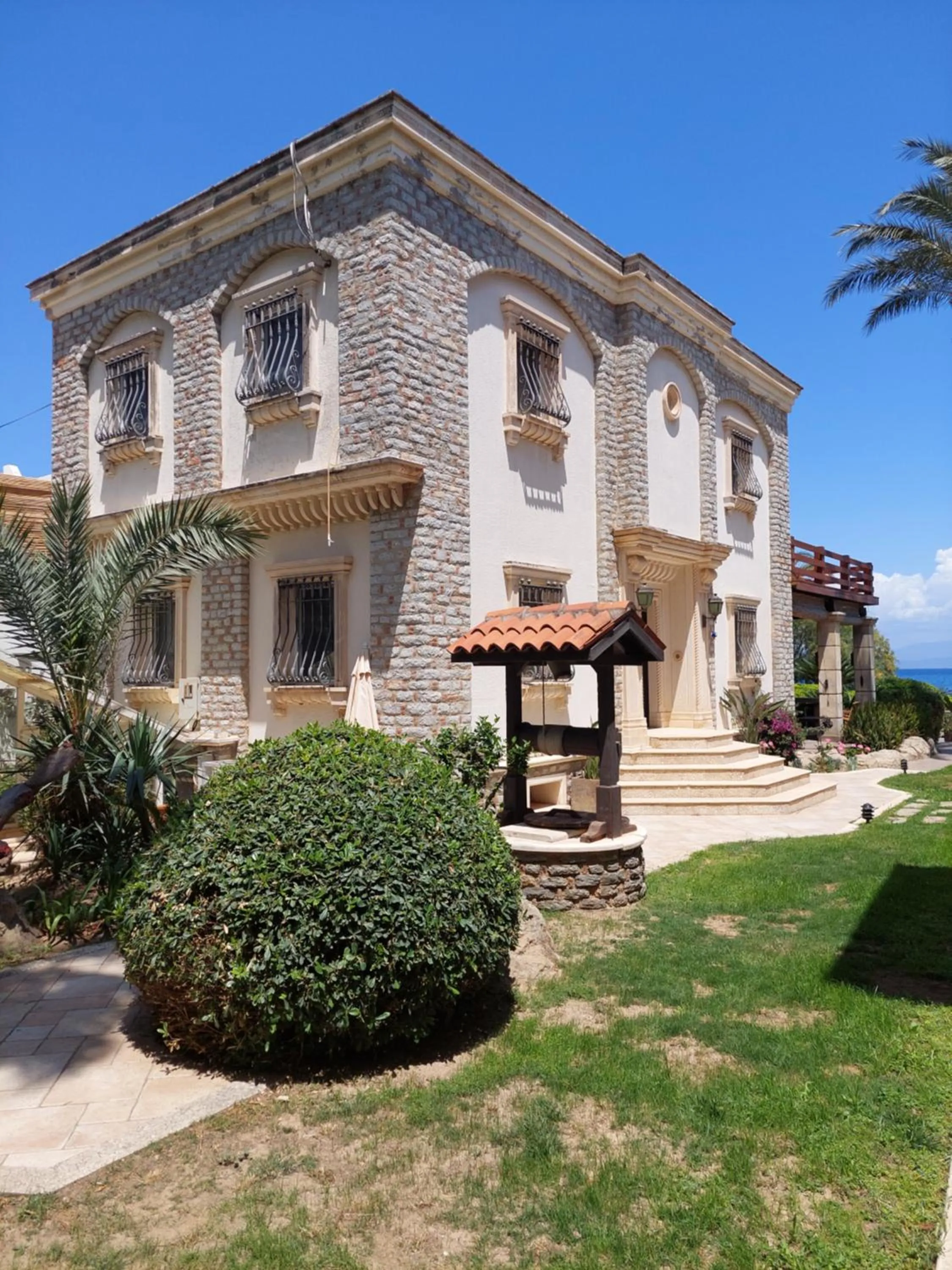 Day in Casa dell'Arte Hotel of Arts & Leisure