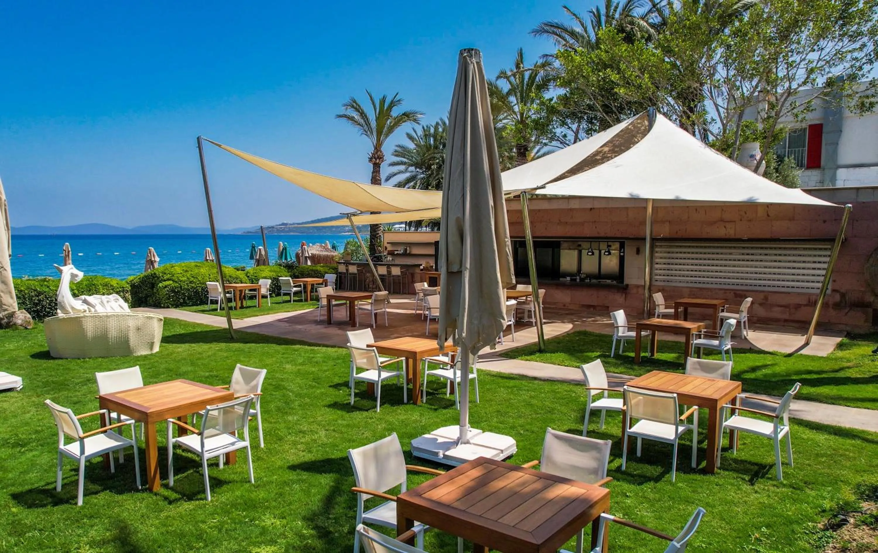 Garden in Casa dell'Arte Hotel of Arts & Leisure