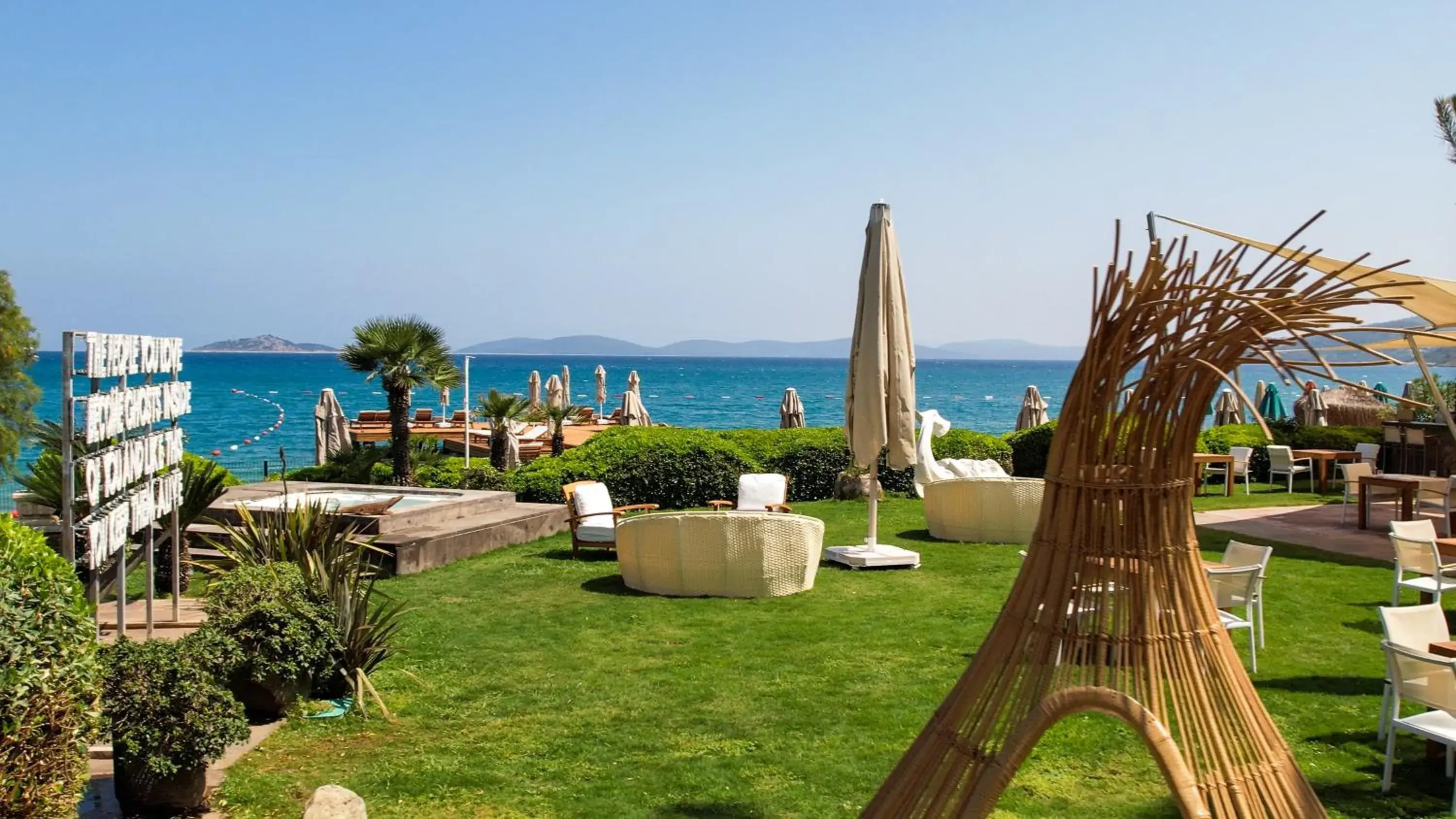 Garden view in Casa dell'Arte Hotel of Arts & Leisure Garden view in Casa dell'Arte Hotel of Arts & Leisure