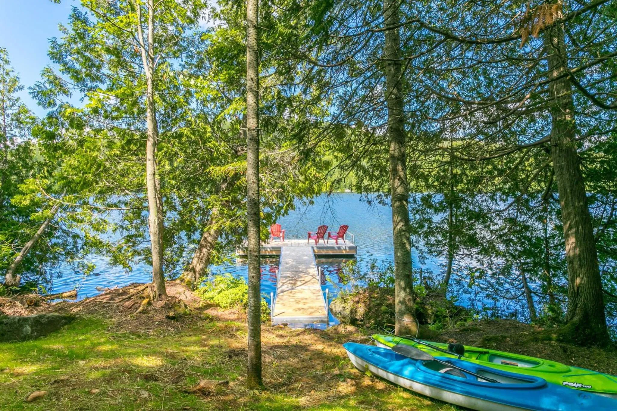 Property building in Le Grand Shack- Locations du Sommet