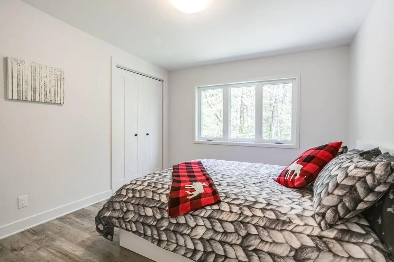 Bed in Le Grand Shack- Locations du Sommet