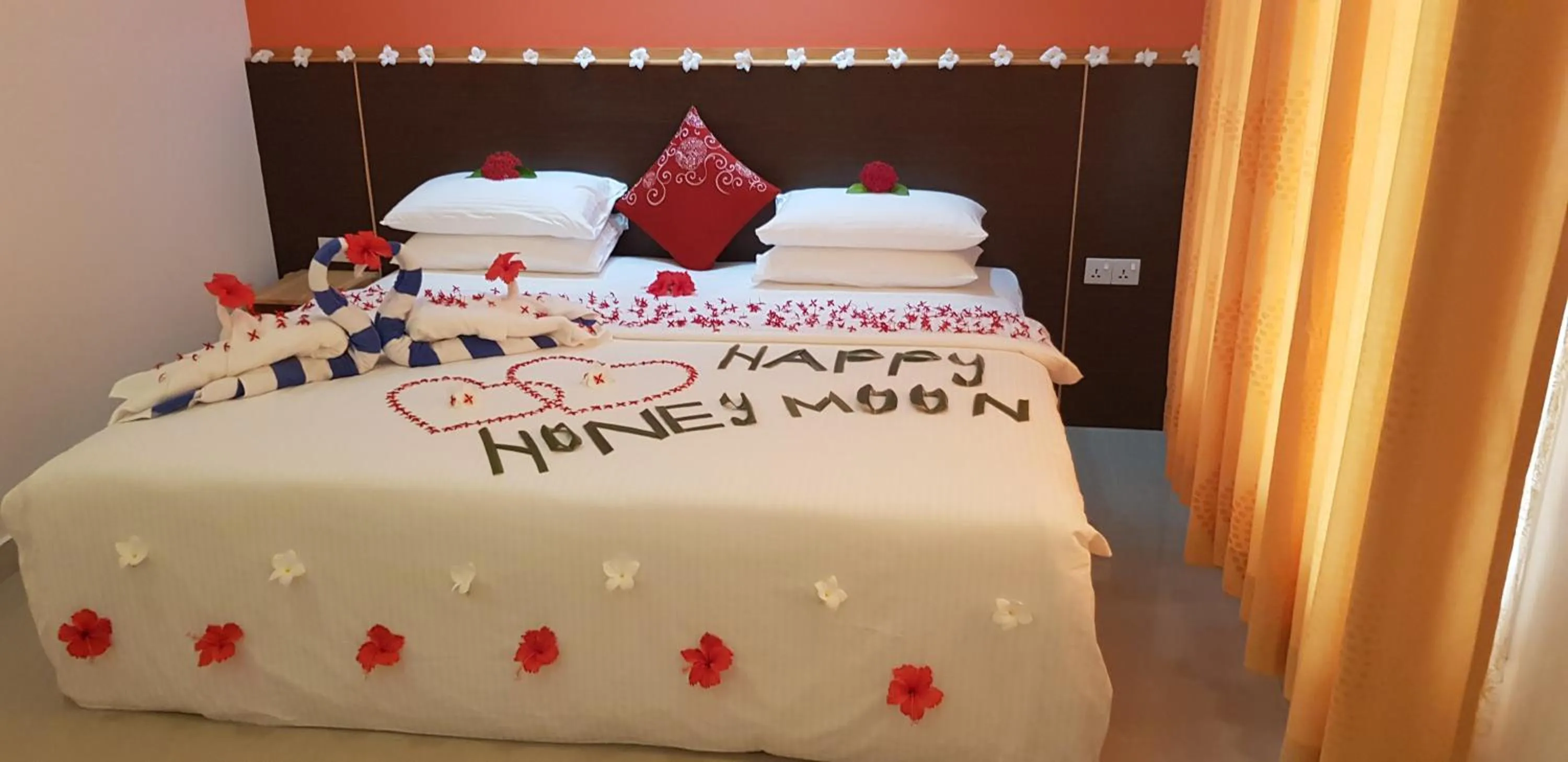 Bedroom in Scuba Inn