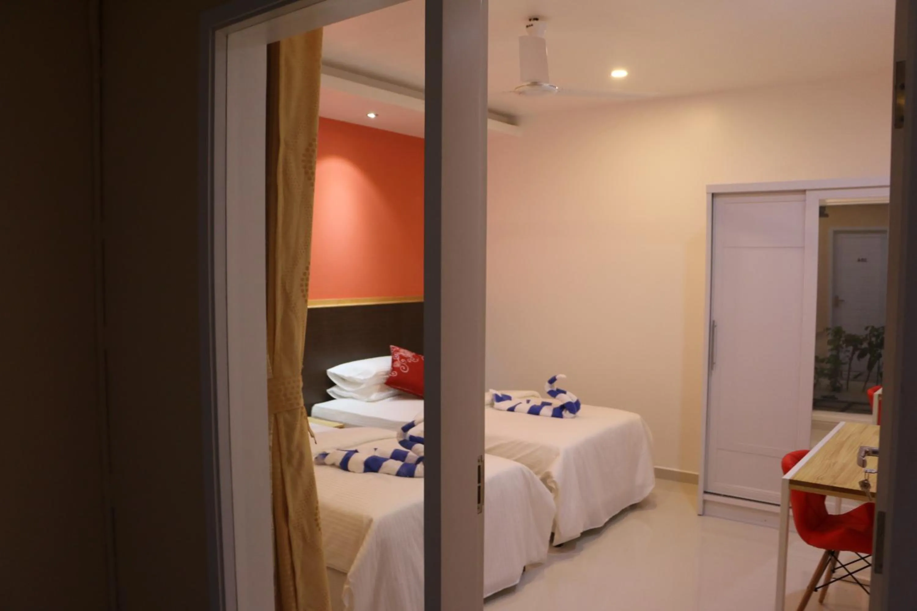 Bedroom in Scuba Inn