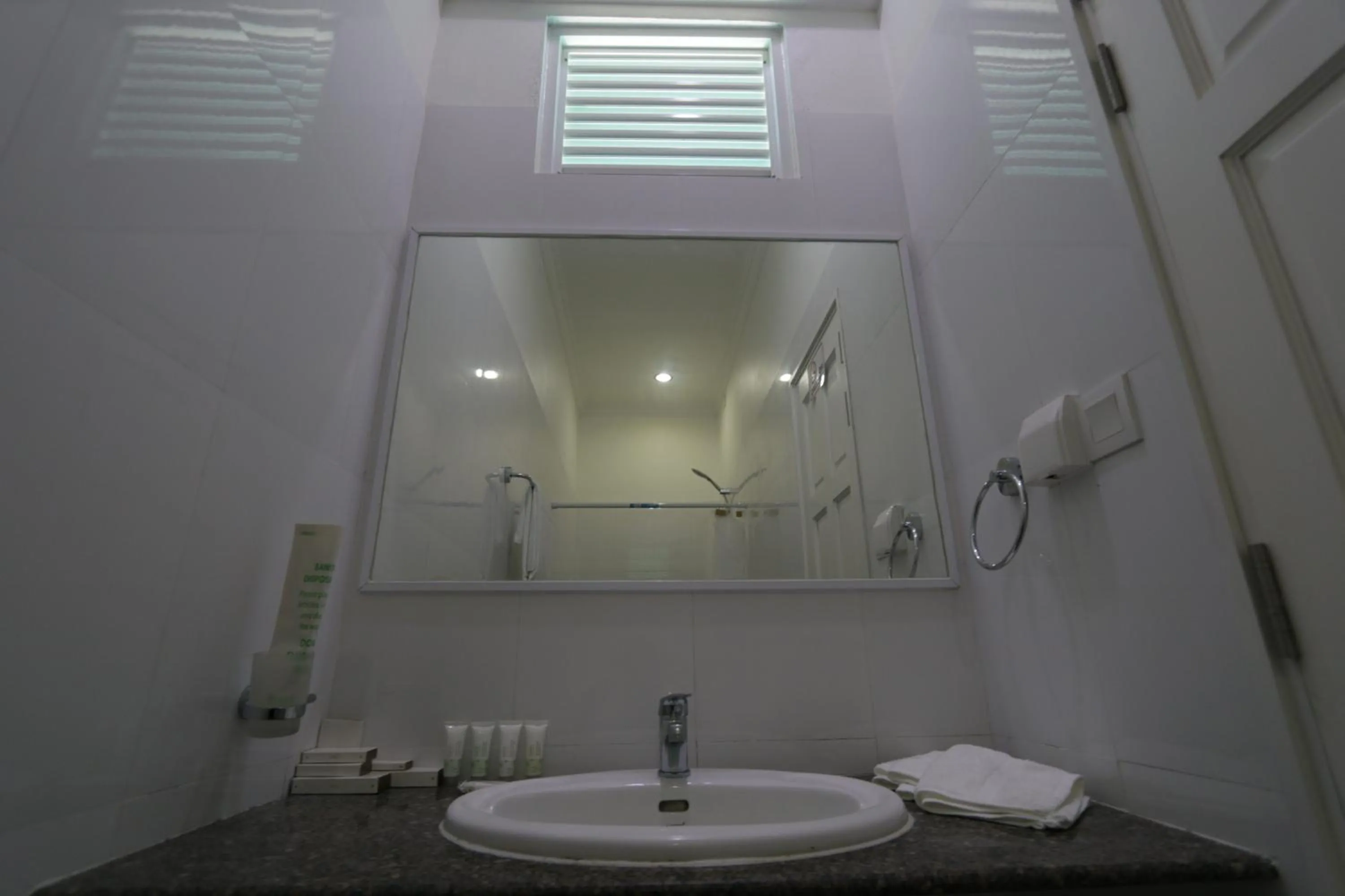 Bathroom in Scuba Inn