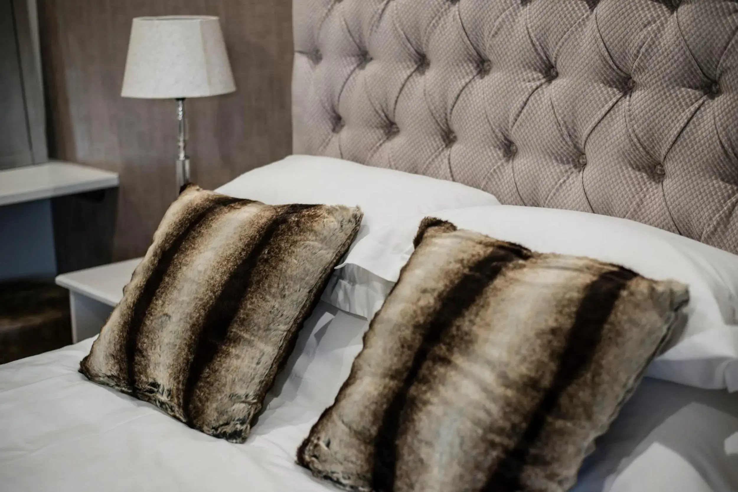 Deluxe Double Room in The Royal Guest House Deluxe Double Room in The Royal Guest House