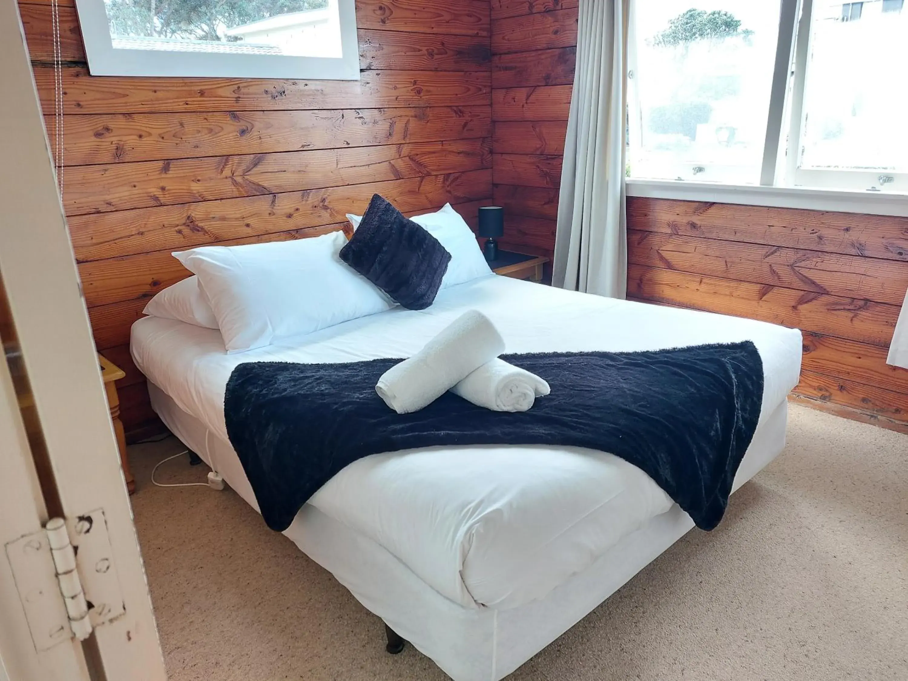 Family Bungalow with Garden View in Edgewater Motel Family Bungalow with Garden View in Edgewater Motel