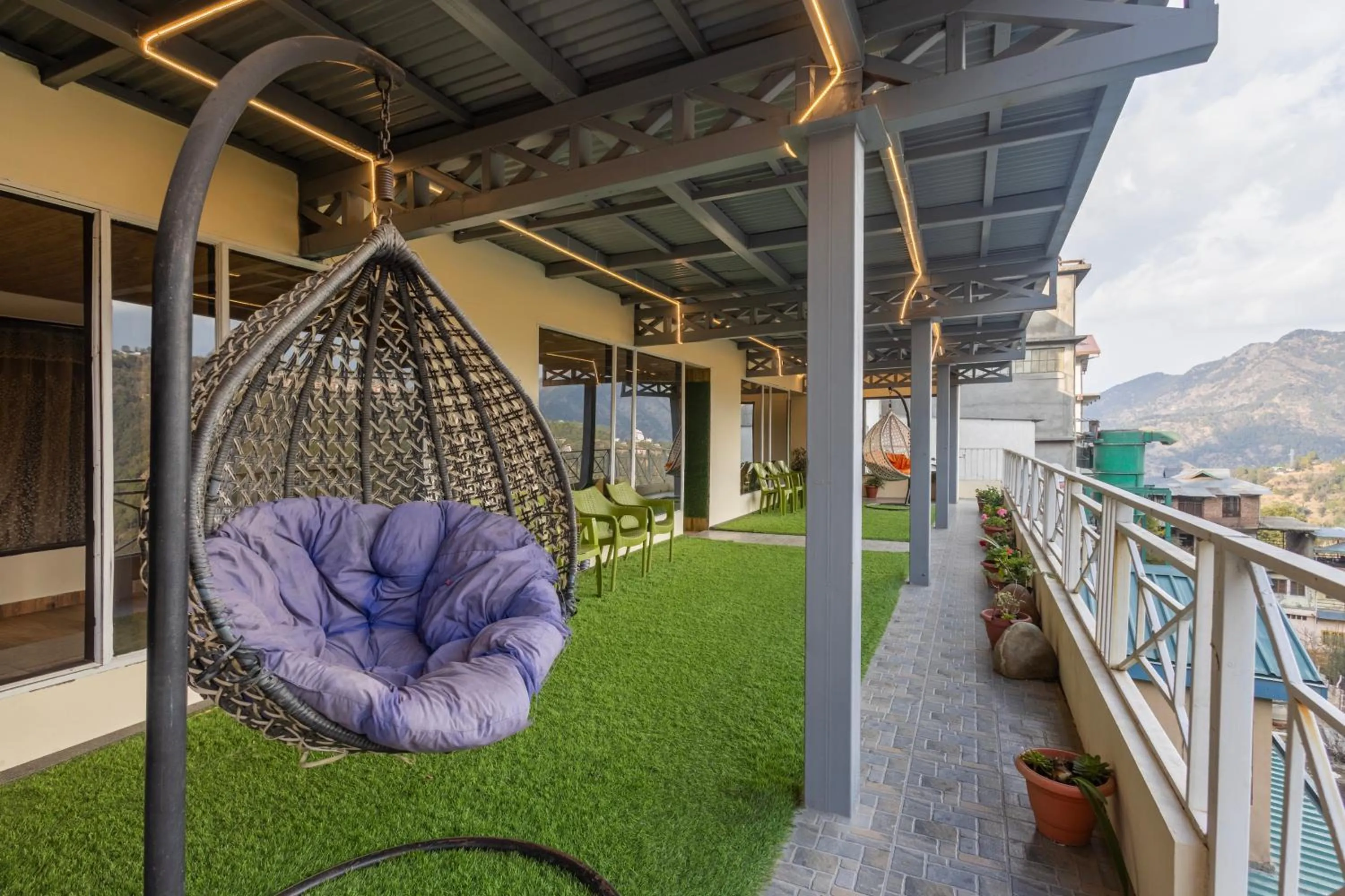 Patio in Treebo Lords Garden Glory With Centralised Heating