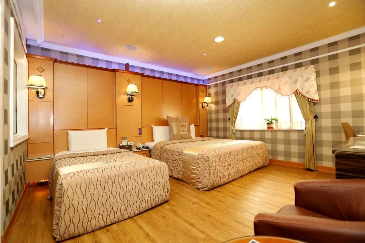 Bed in Wen Sha Bao Motel-Xinying