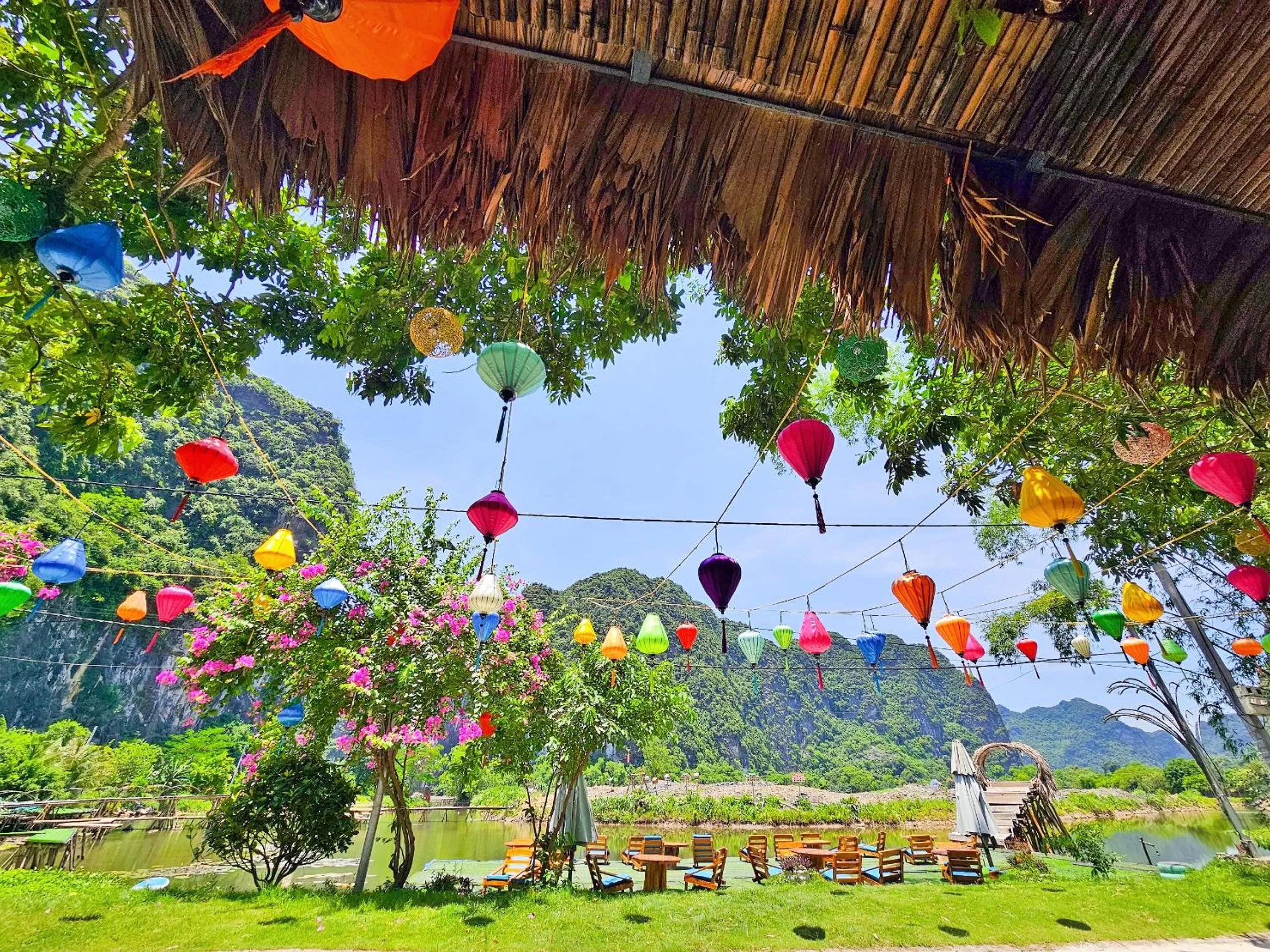 Day in Quoc Khanh Bamboo Homestay