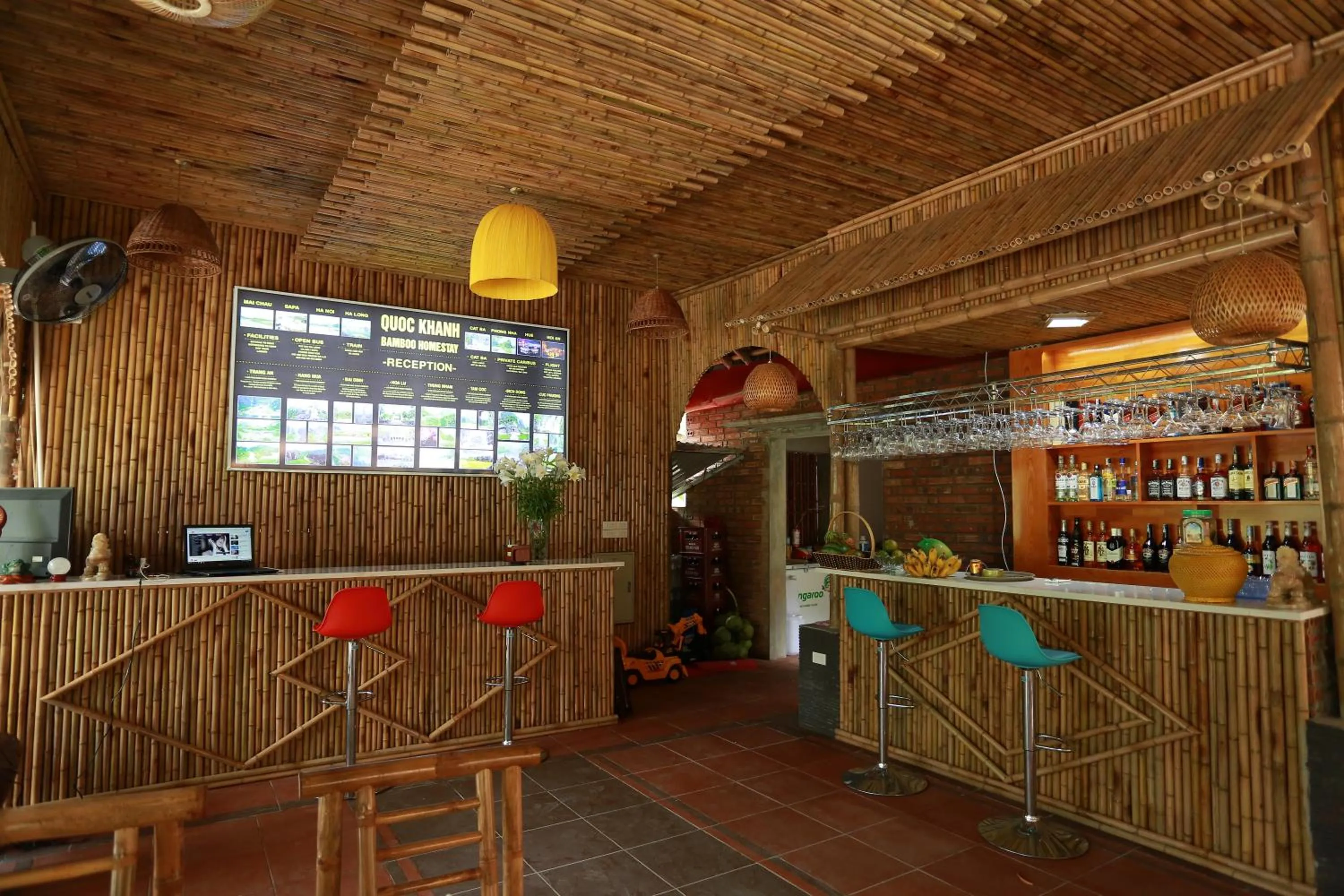 Lobby or reception in Quoc Khanh Bamboo Homestay