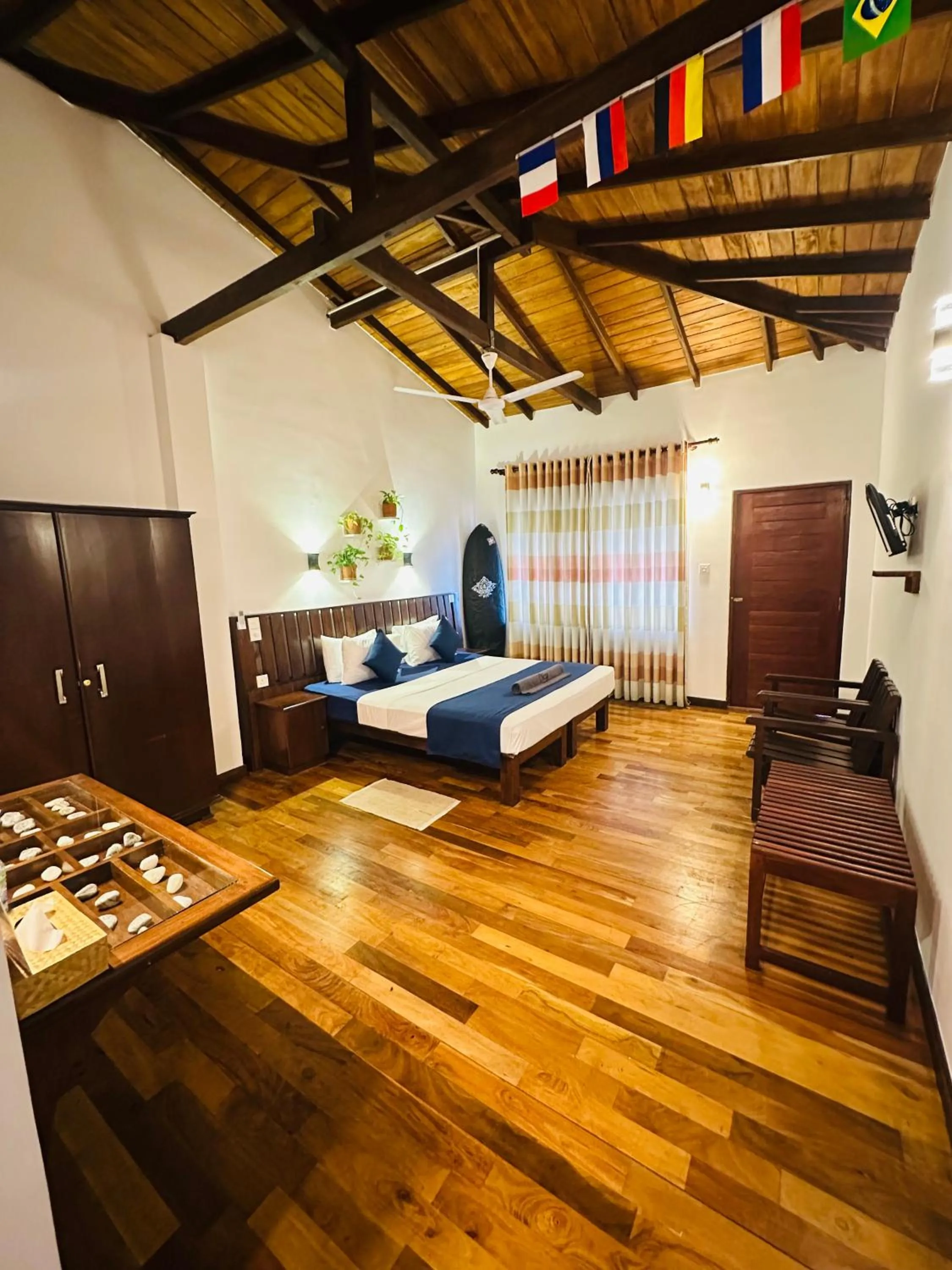 Bed in Cozy Sea view Inn