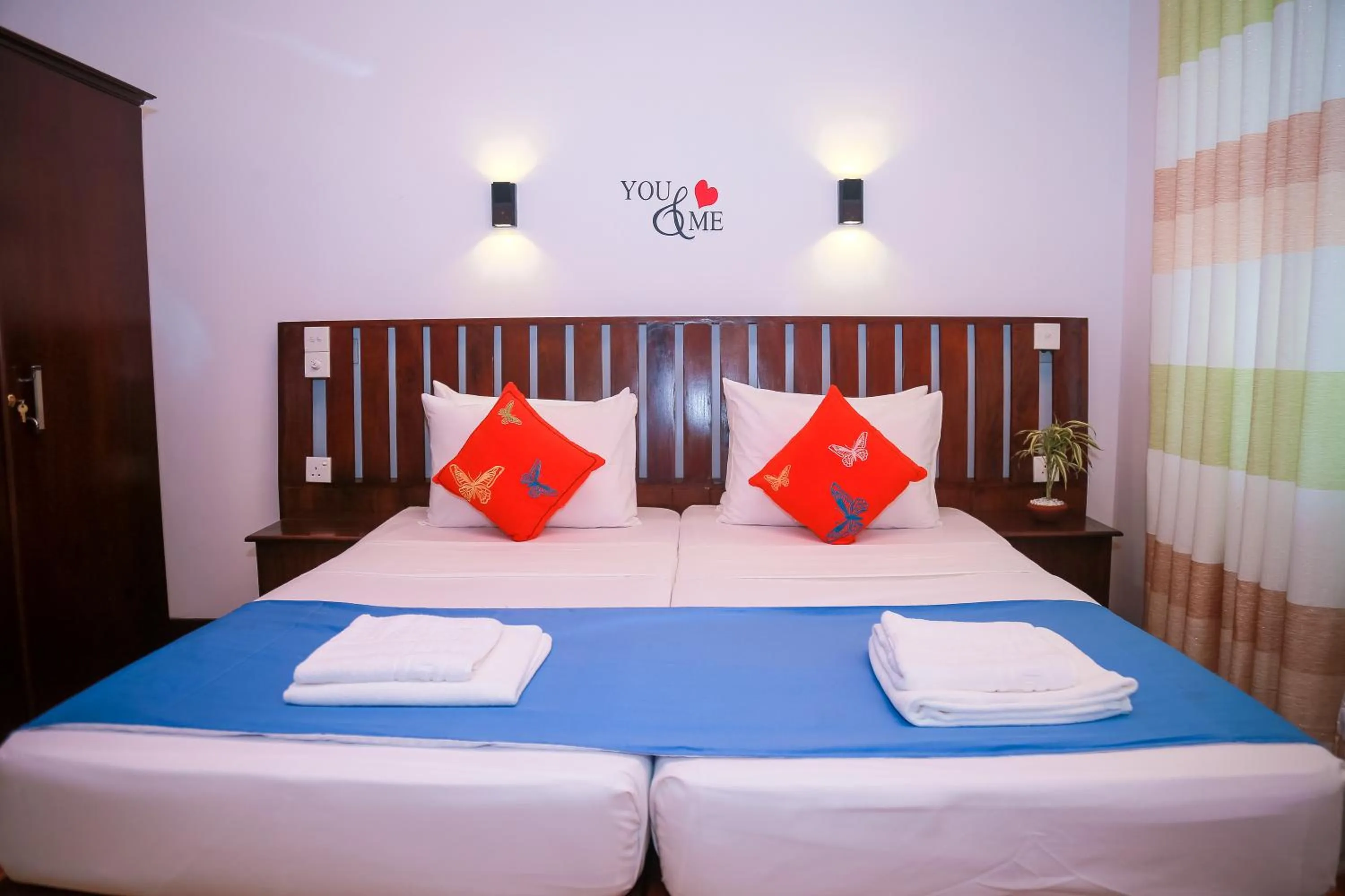 Bedroom, Bed in Cozy Sea view Inn