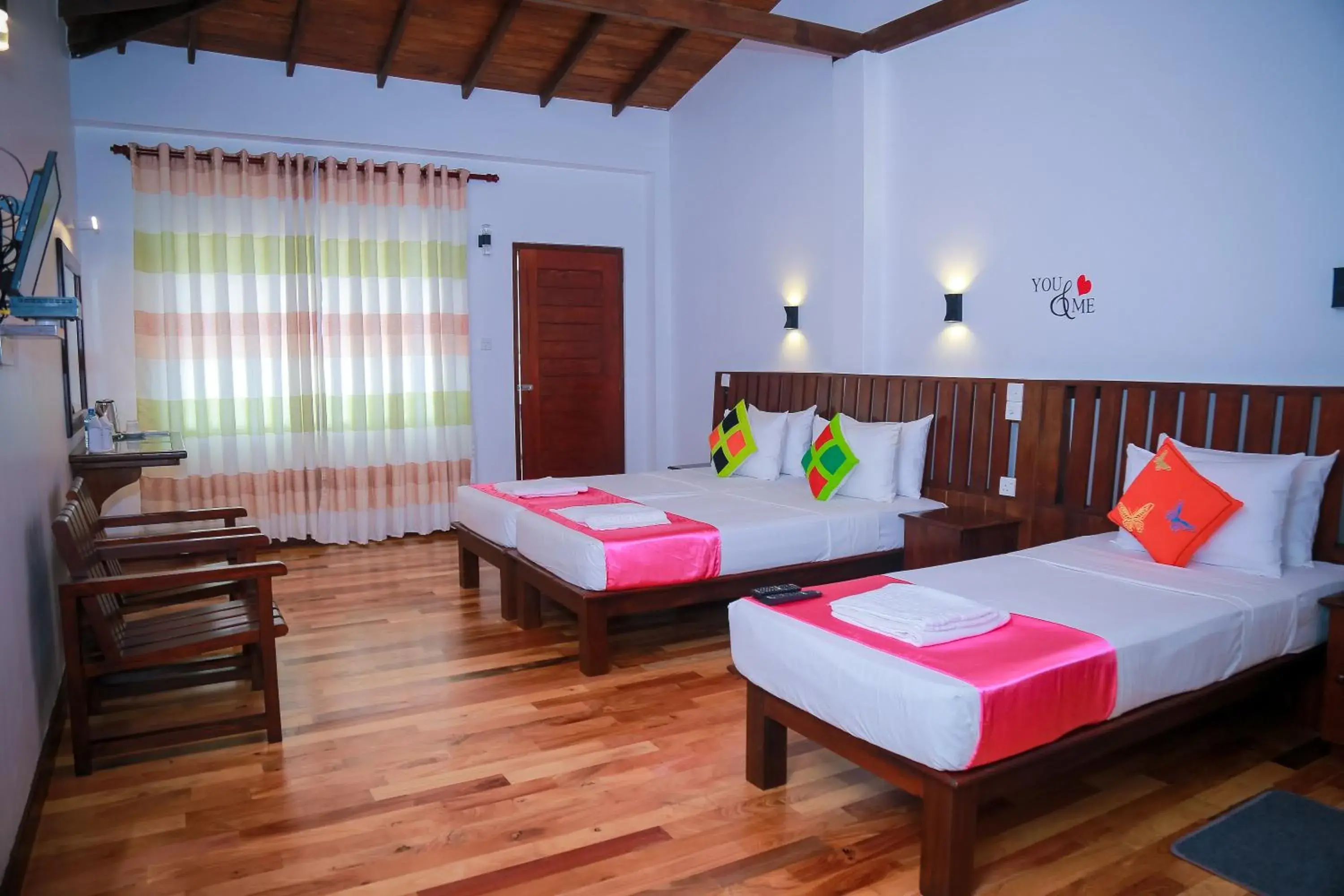 Deluxe Triple Room with Sea View in Cozy Sea view Inn Deluxe Triple Room with Sea View in Cozy Sea view Inn