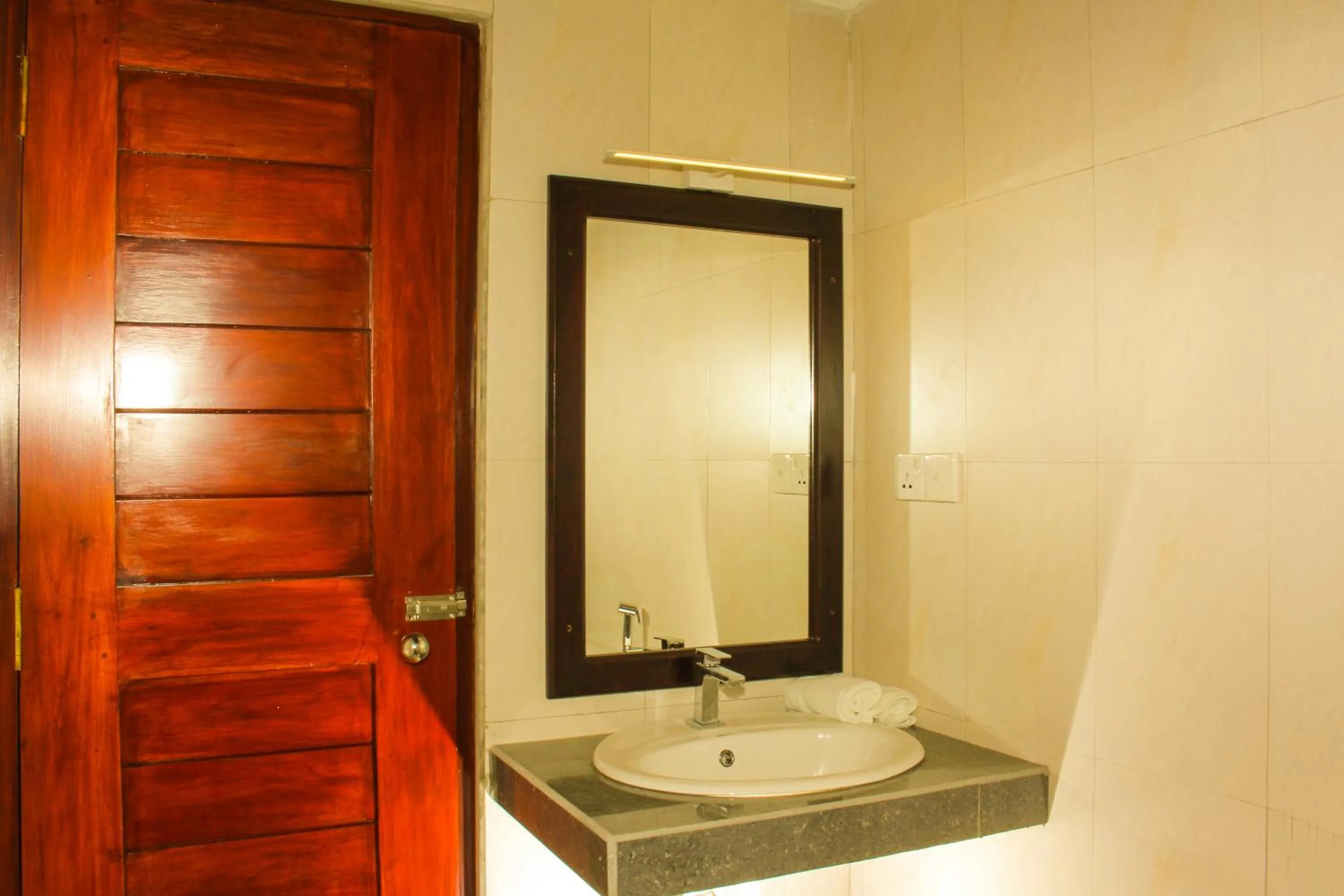 Bathroom in Cozy Sea view Inn