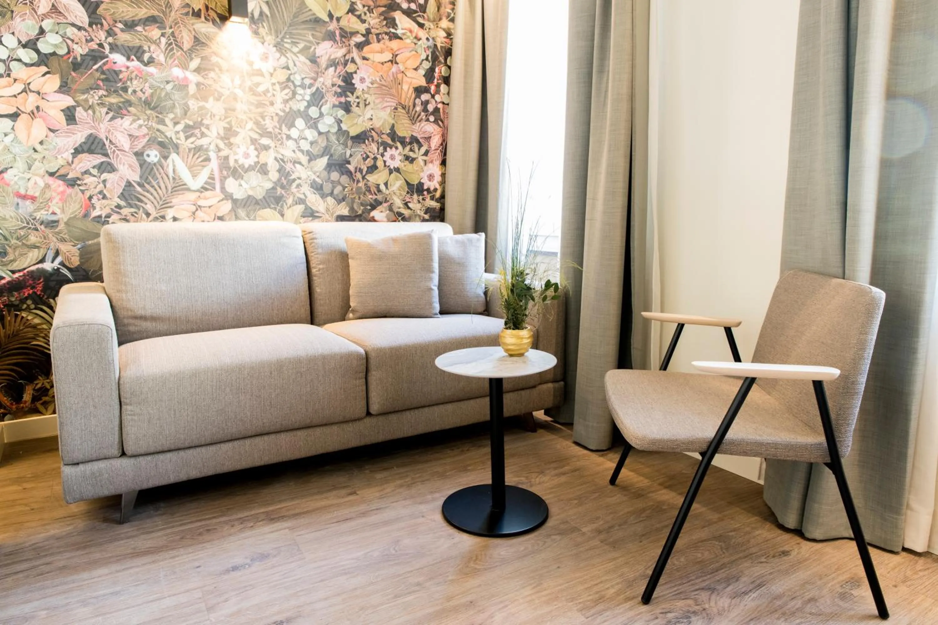 Seating area in Adaastra Boutique Hotel