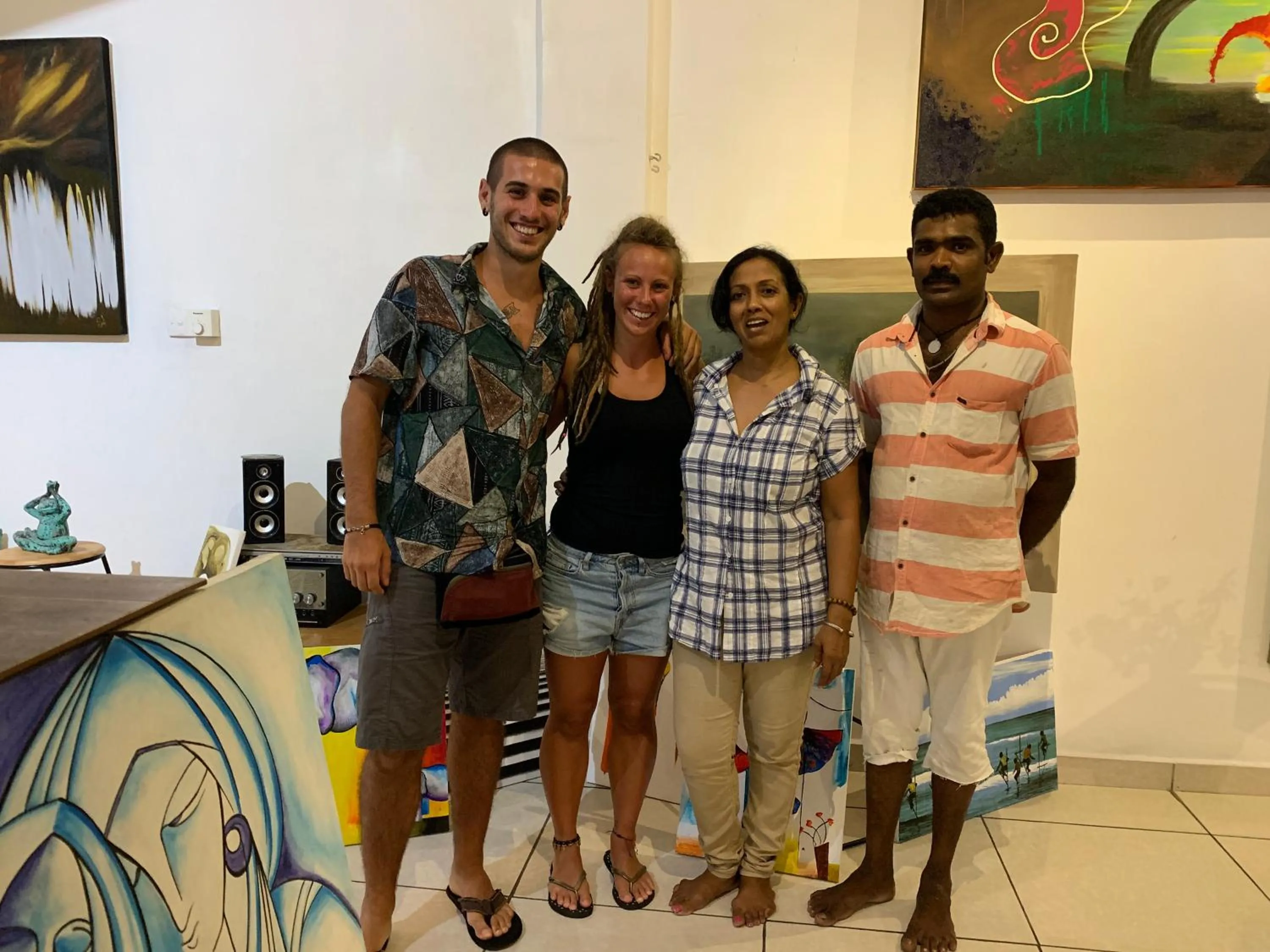 group of guests in El Corazon De Hikkaduwa