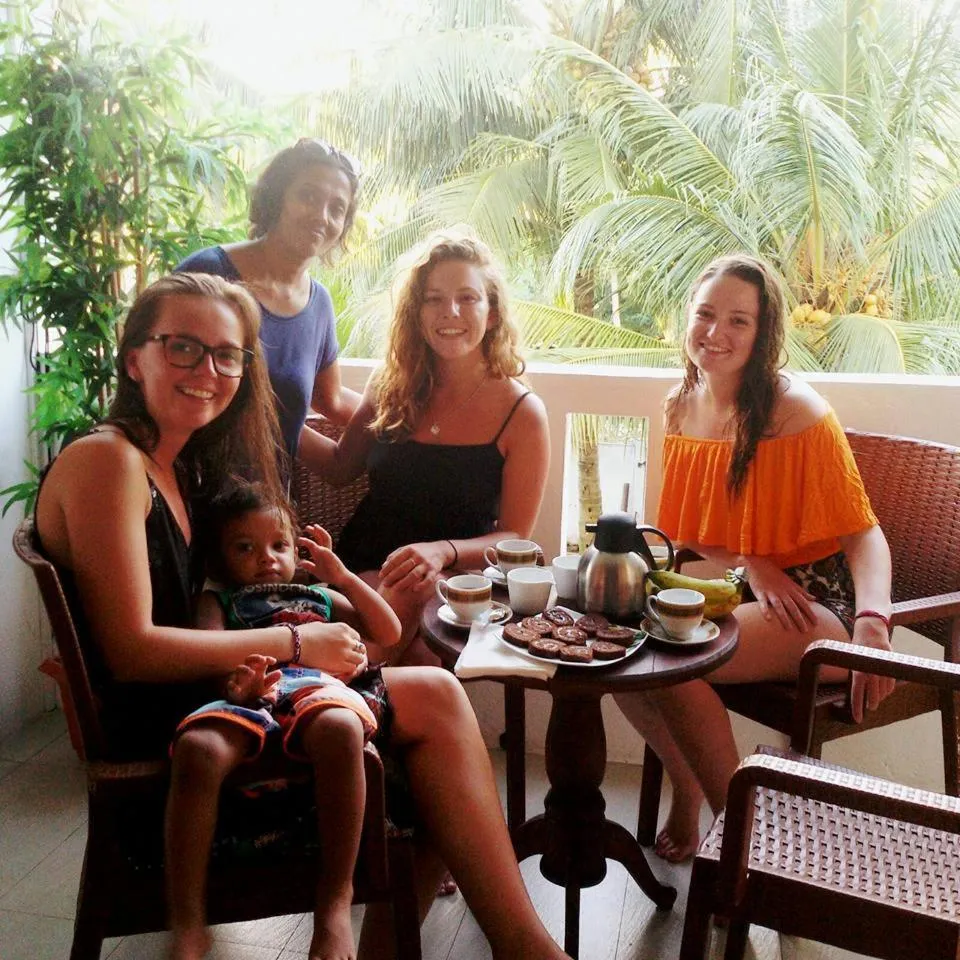group of guests in El Corazon De Hikkaduwa