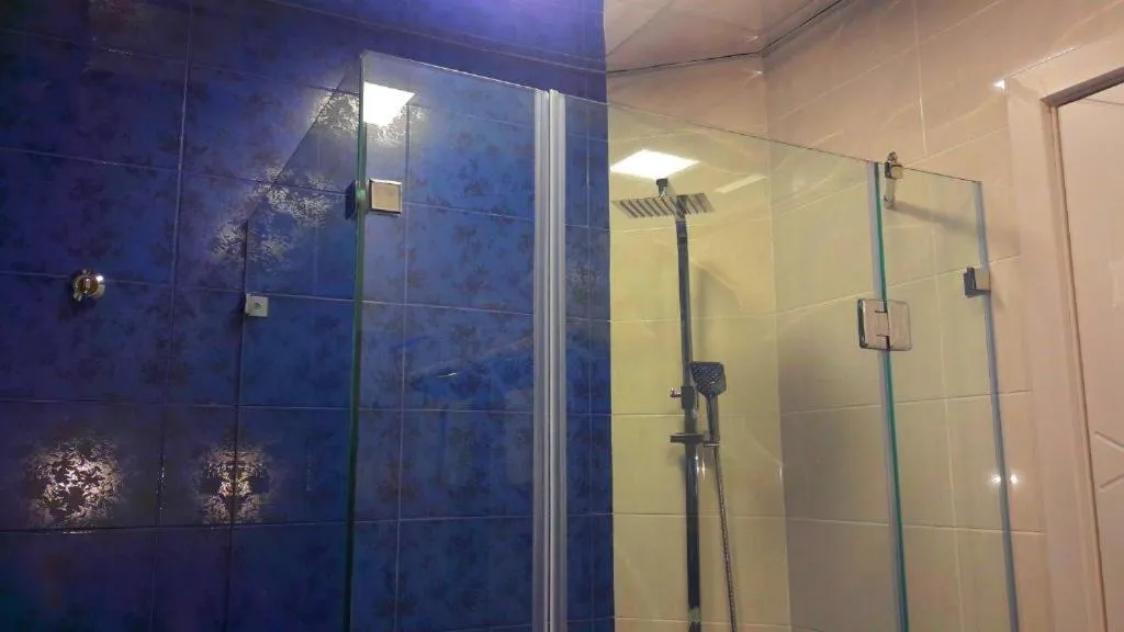 Hotel Lilo near Airport