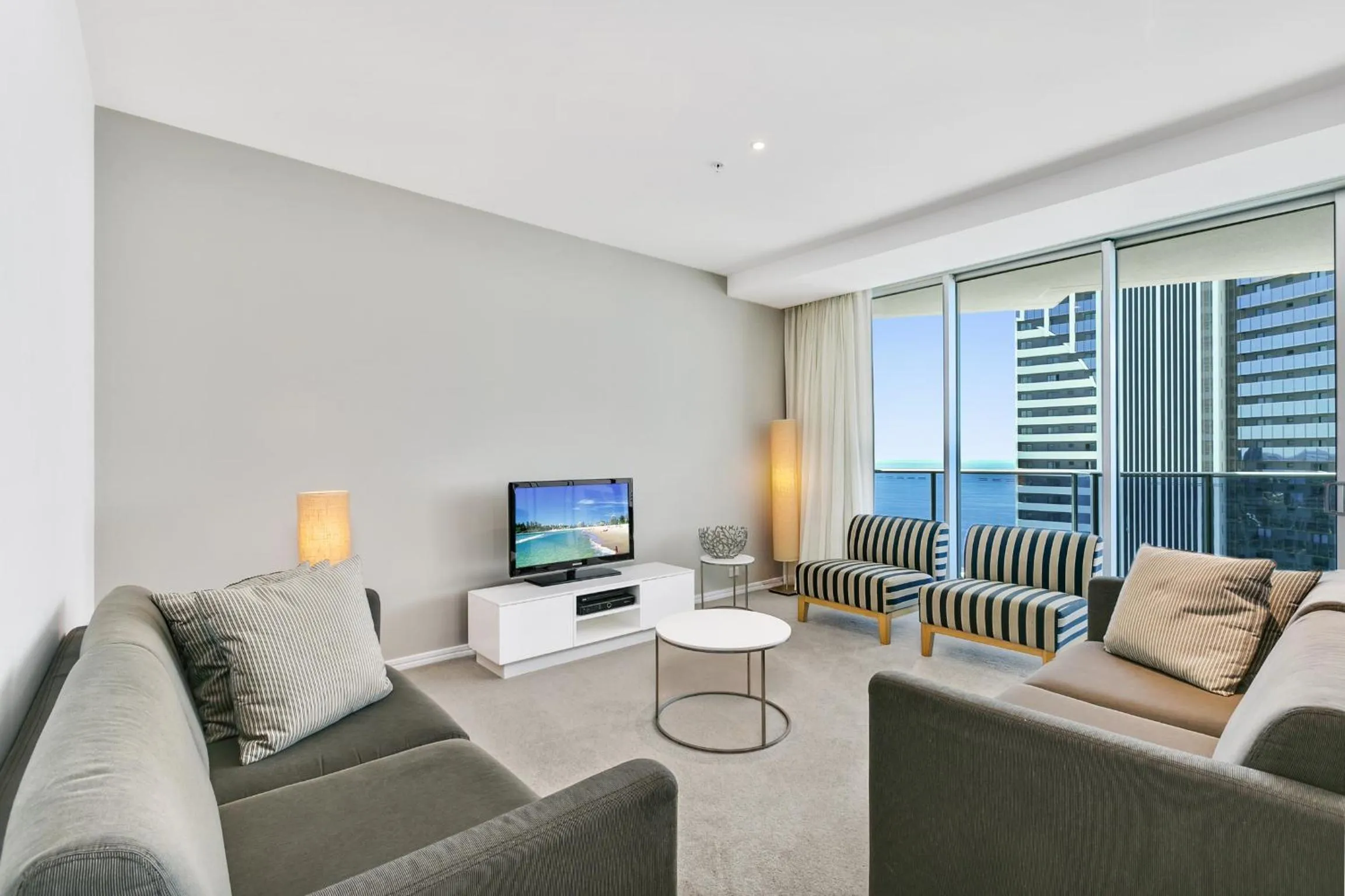 TV and multimedia in Orchid Residences - HR Surfers Paradise