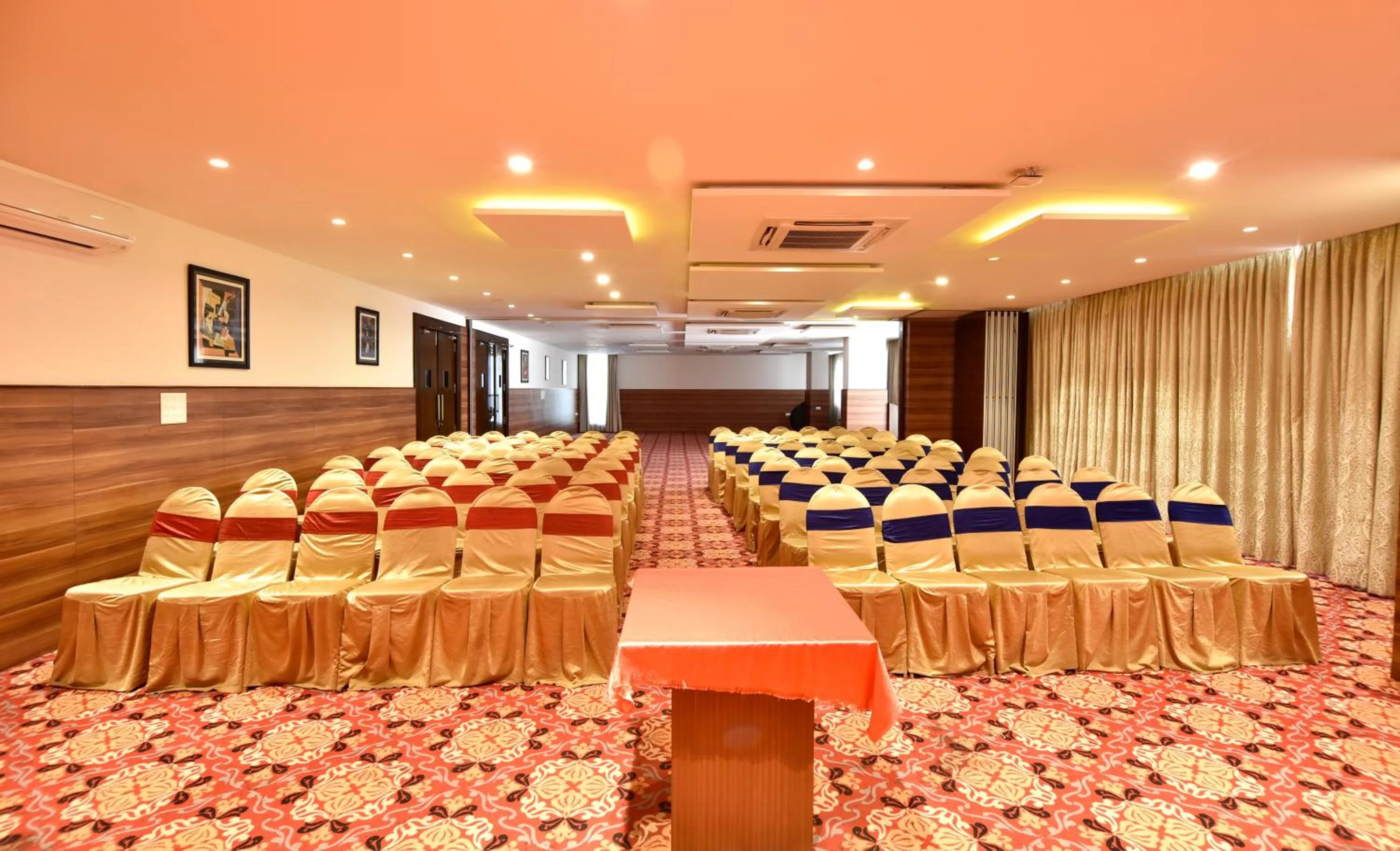 Business facilities in I V Sanctum Hotel