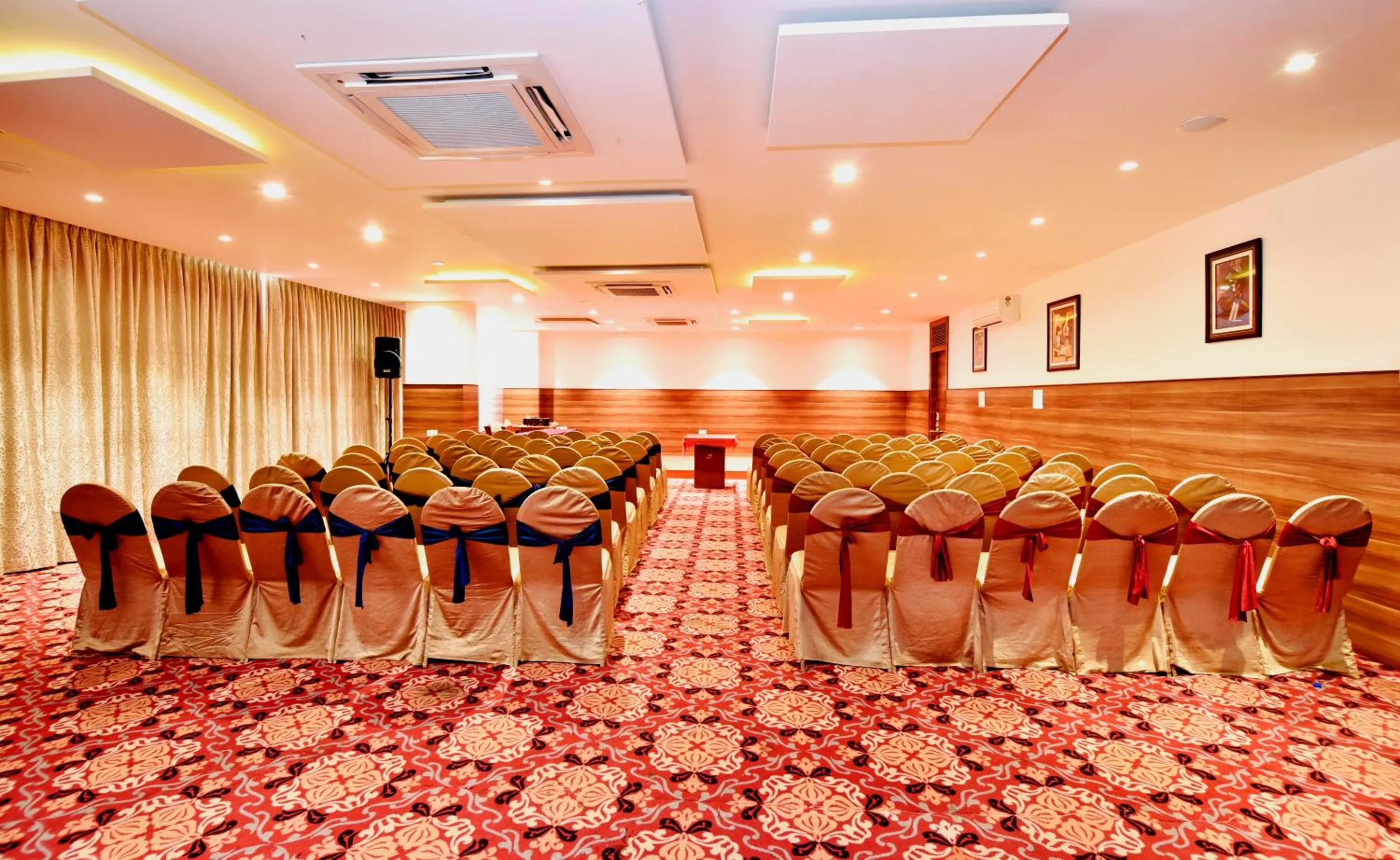 Business facilities in I V Sanctum Hotel