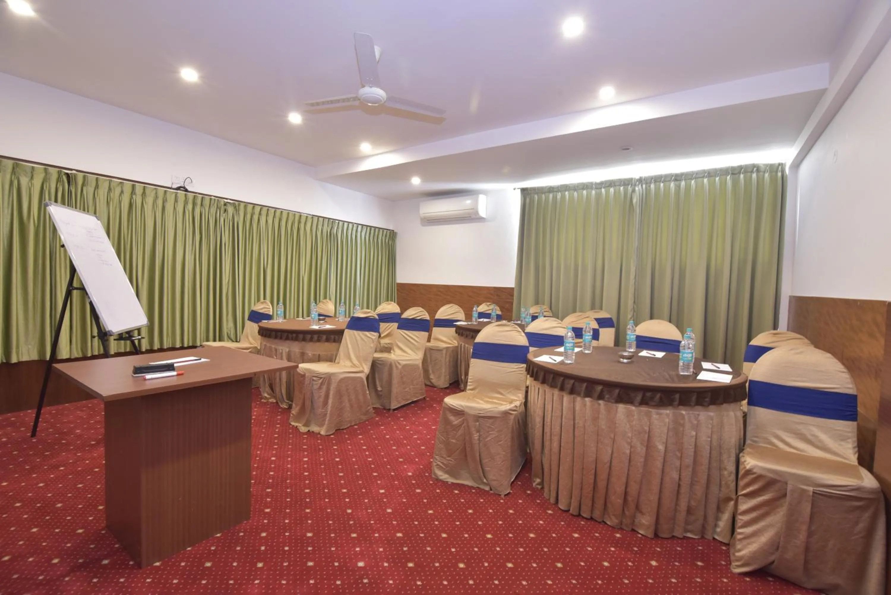 Business facilities in I V Sanctum Hotel