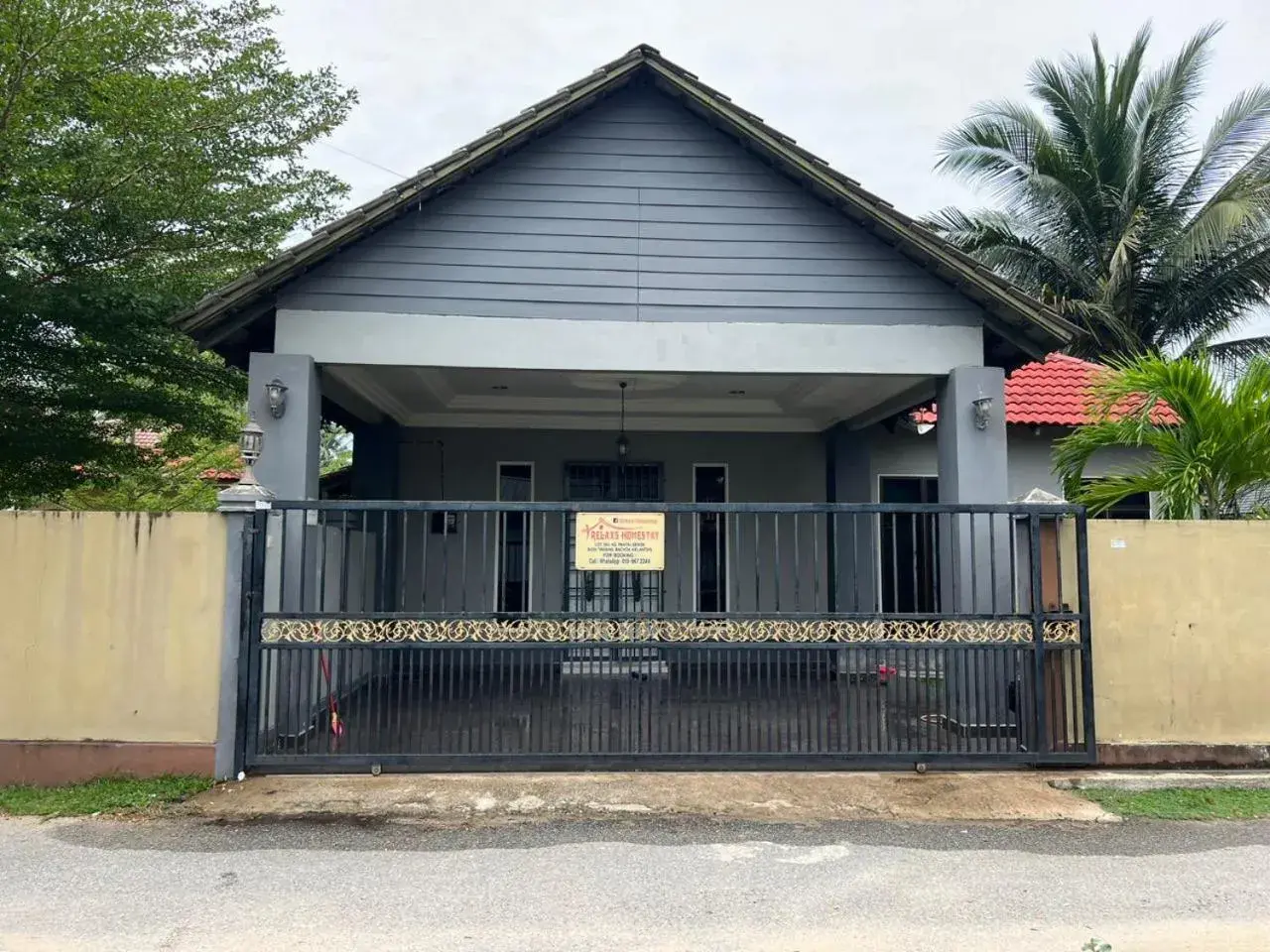 Three-Bedroom House in Relaxs Homestay Three-Bedroom House in Relaxs Homestay