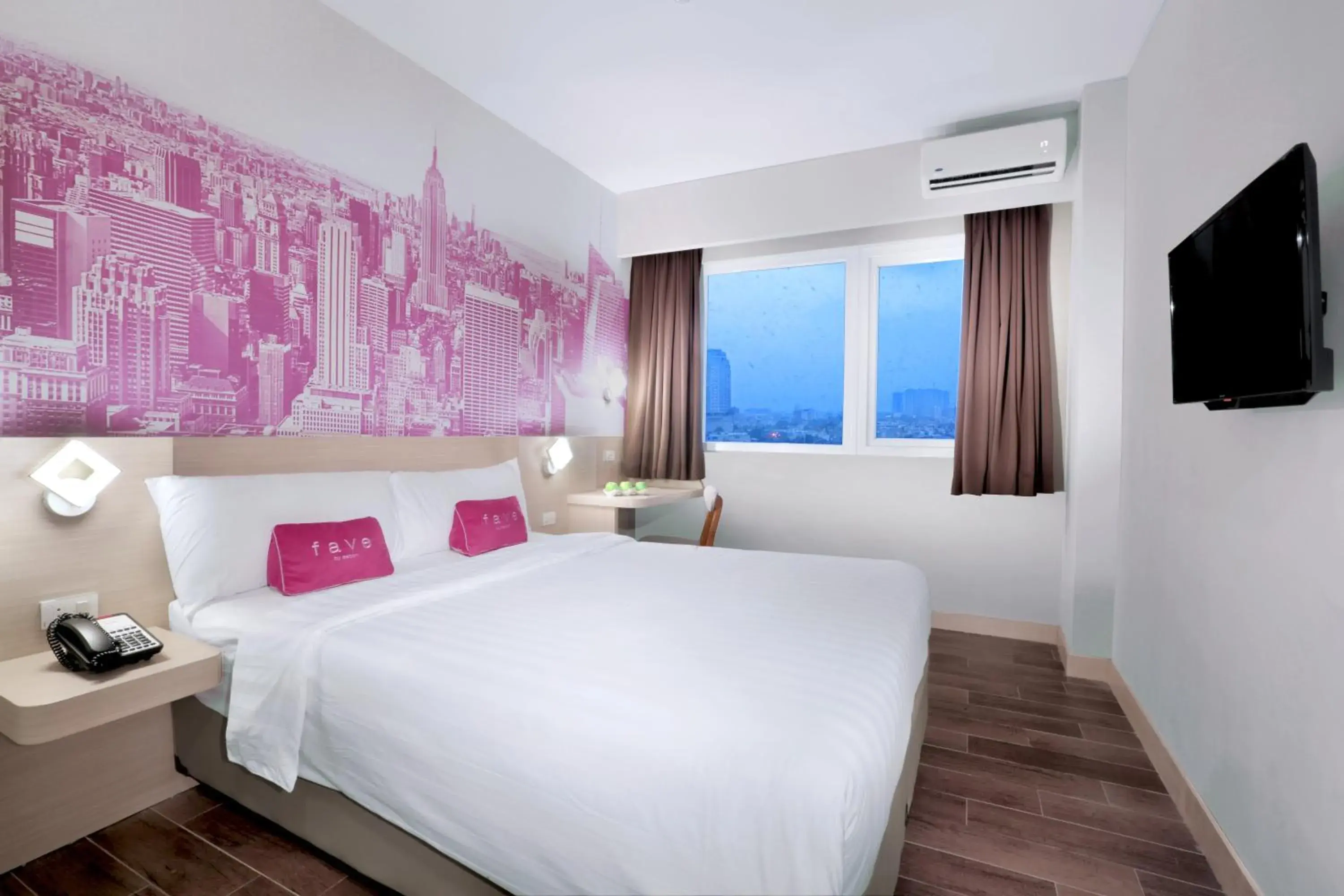 Bedroom, Bed in favehotel S. Parman Medan Bedroom, Bed in favehotel S. Parman Medan