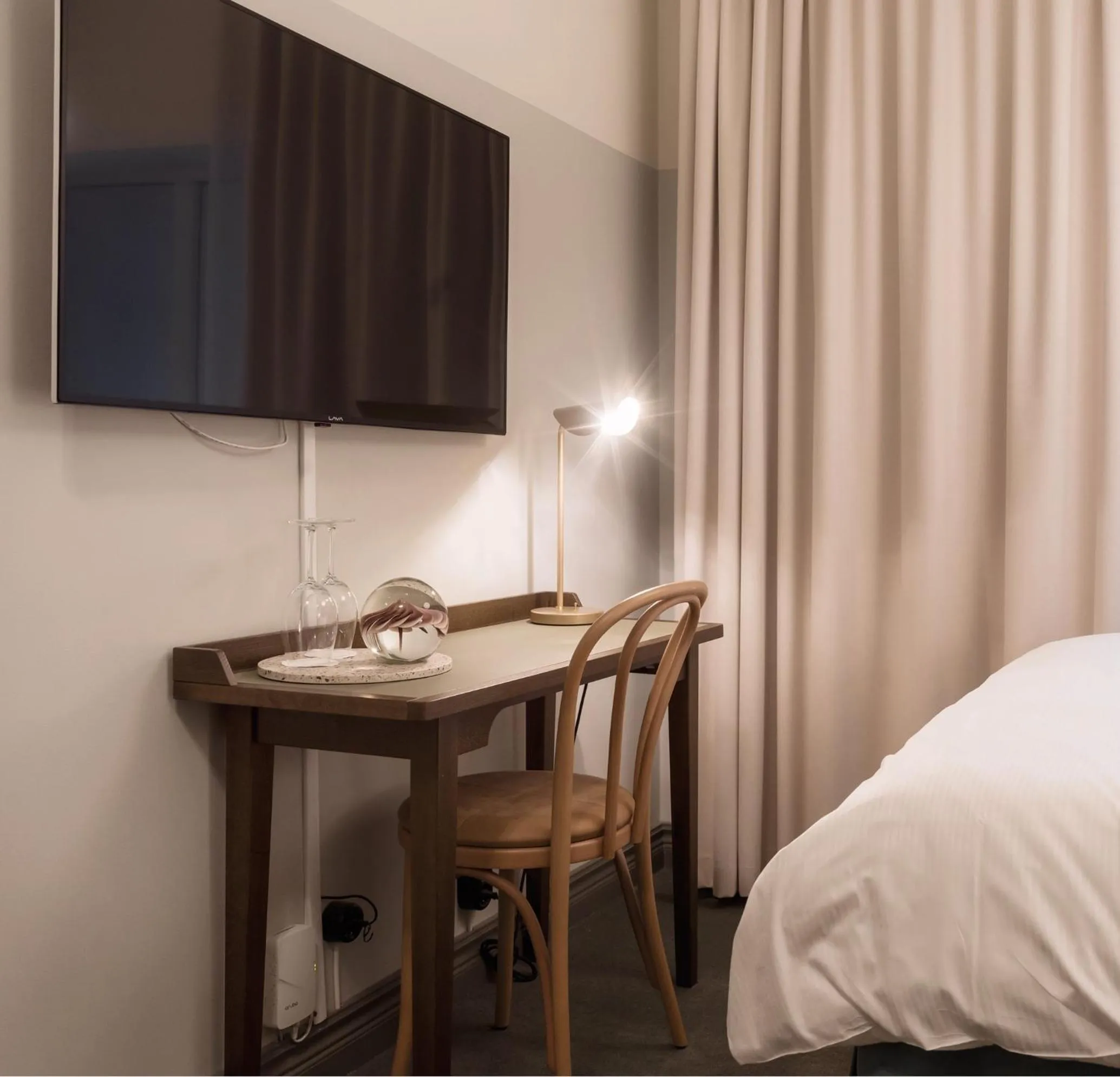 TV and multimedia, Bed in Elite Hotel Mårtenson