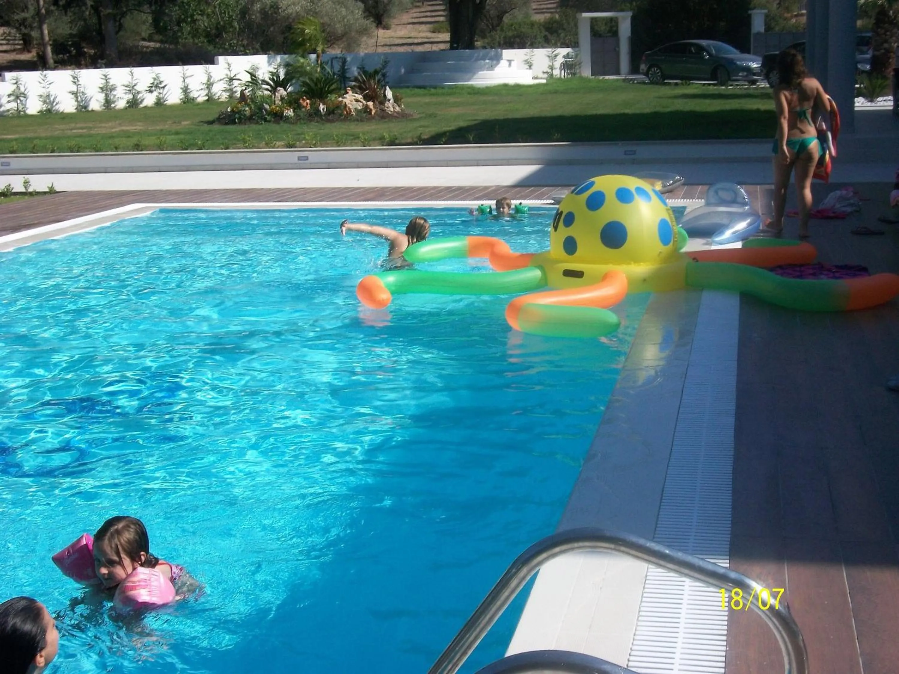 Swimming pool in Bella Foresta Villa