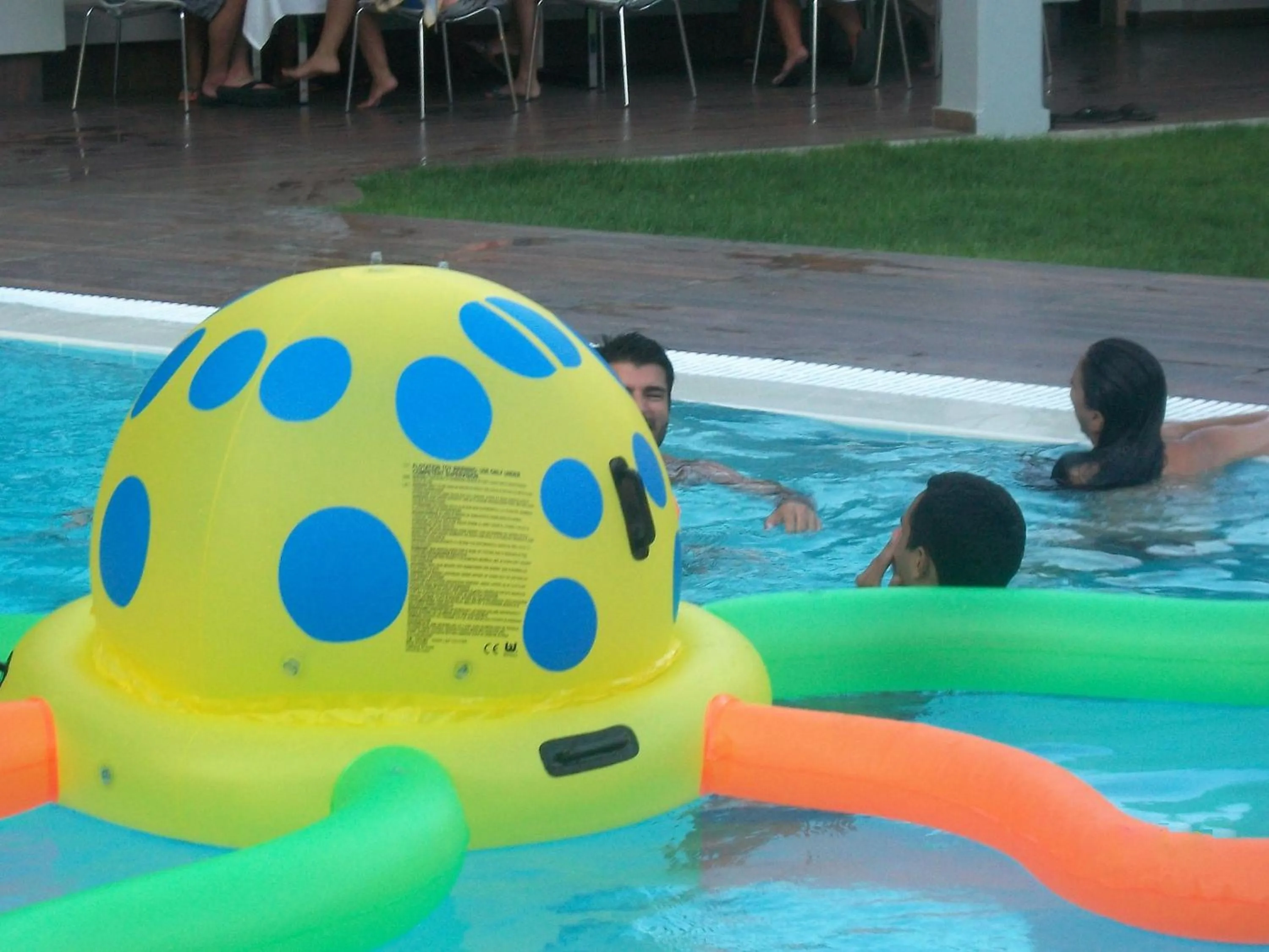Swimming pool in Bella Foresta Villa