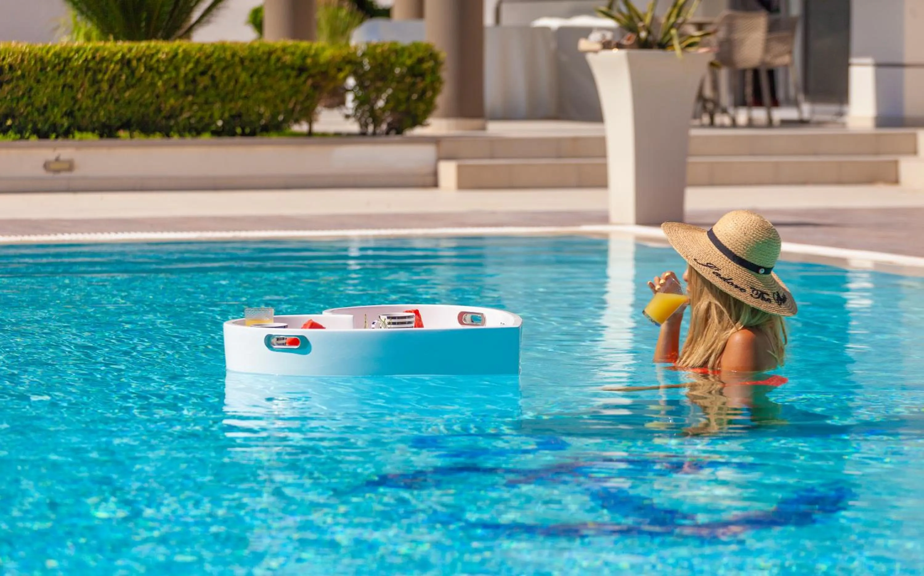 Swimming pool in Bella Foresta Villa