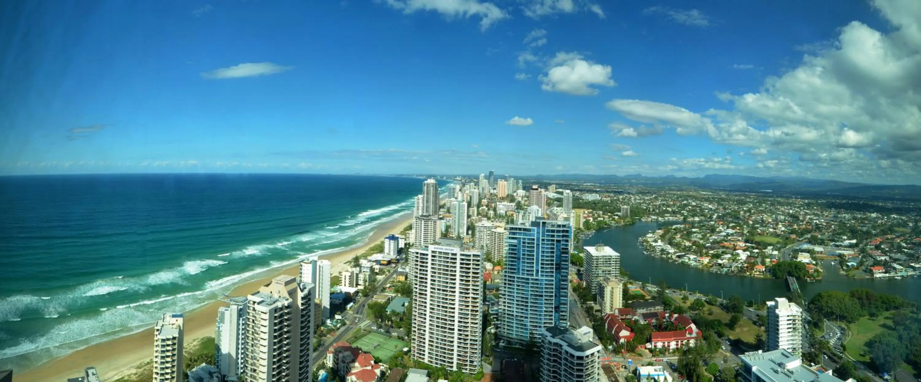 City view in HR Surfers Paradise - Apartment 4204