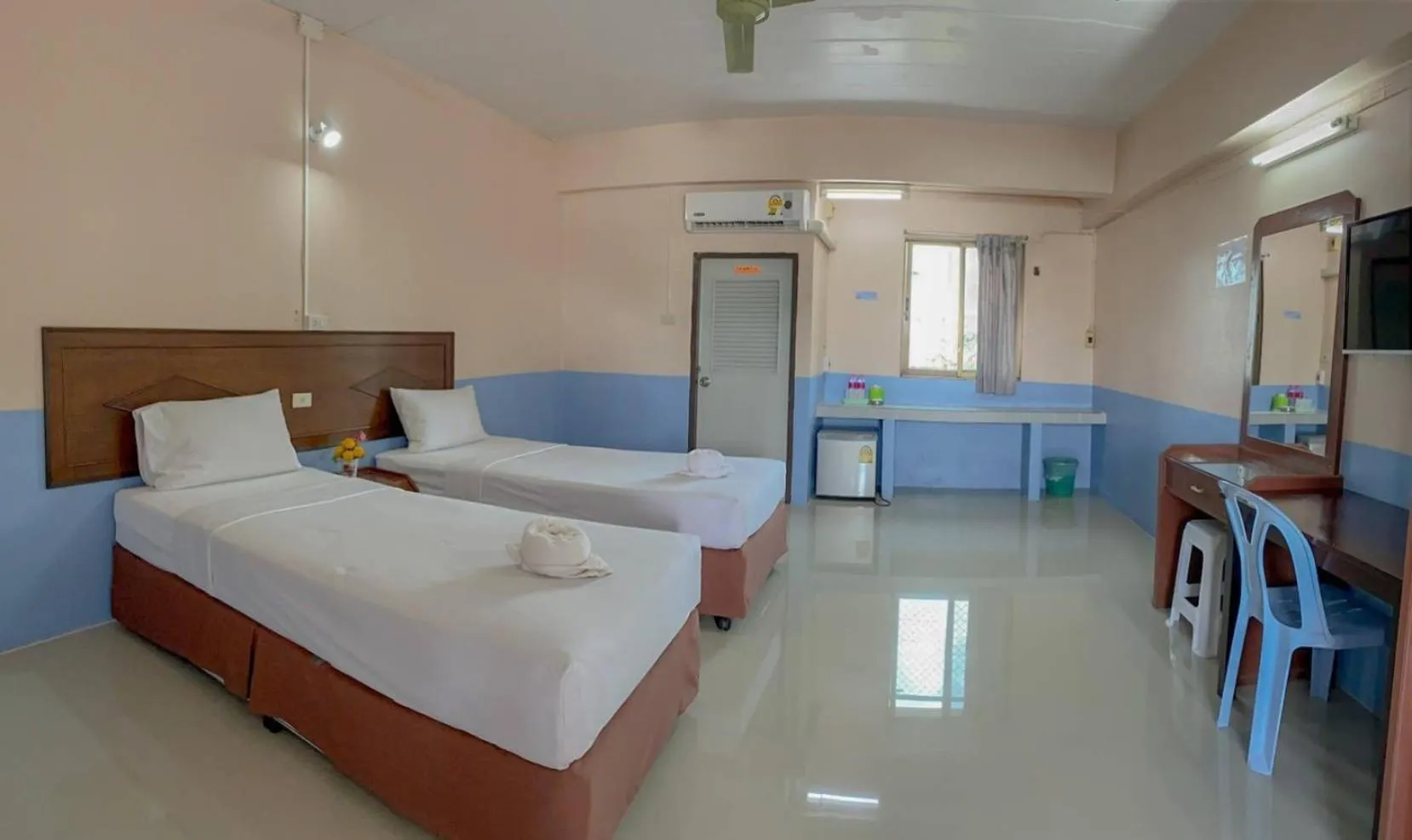 Bed in Station Hotel